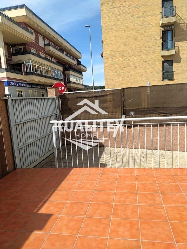 For sale of chalet in Cáceres