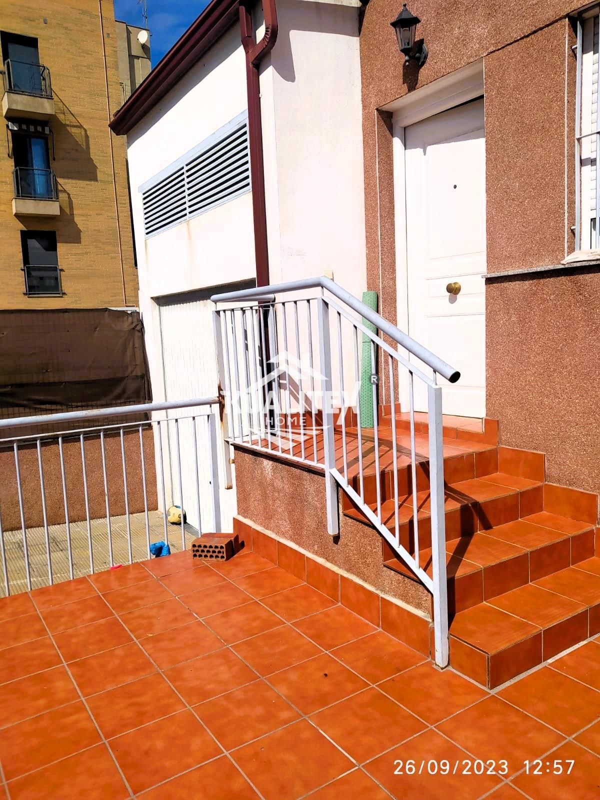For sale of chalet in Cáceres