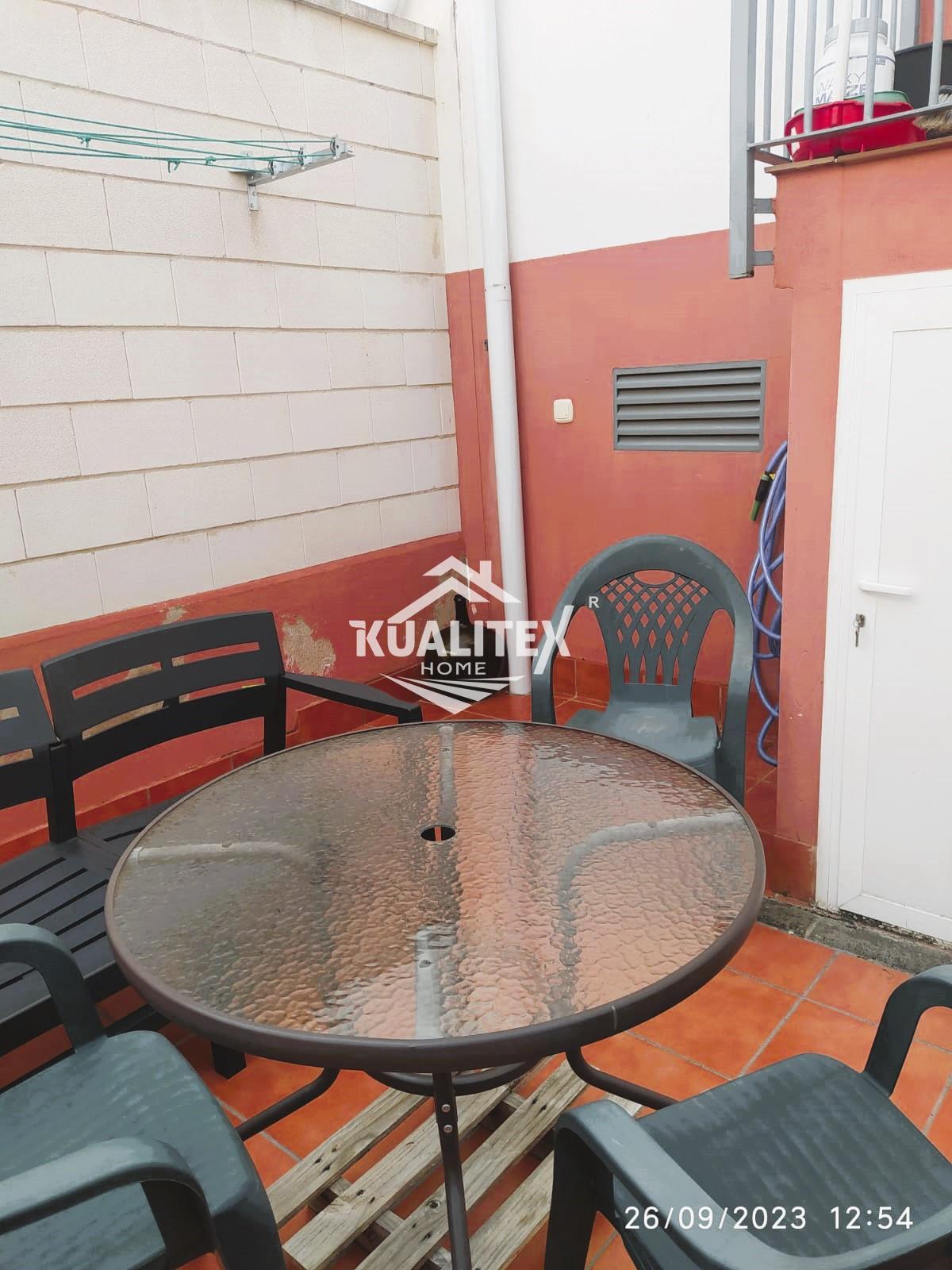 For sale of chalet in Cáceres