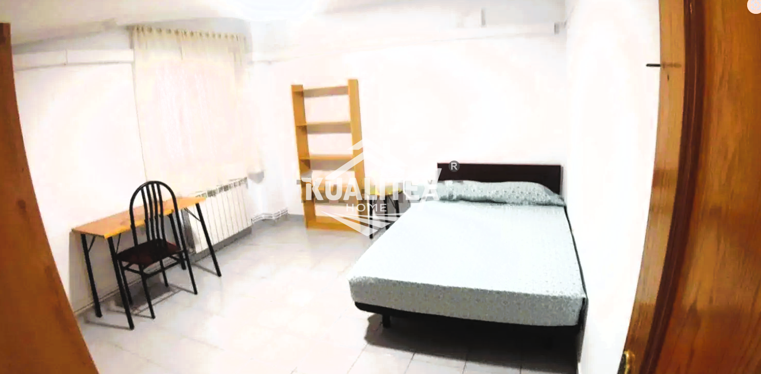 Zu verkaufen von duplex in
 Cáceres