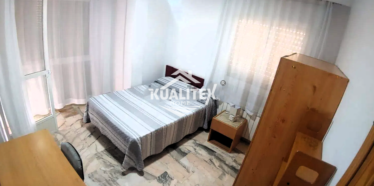 Zu verkaufen von duplex in
 Cáceres