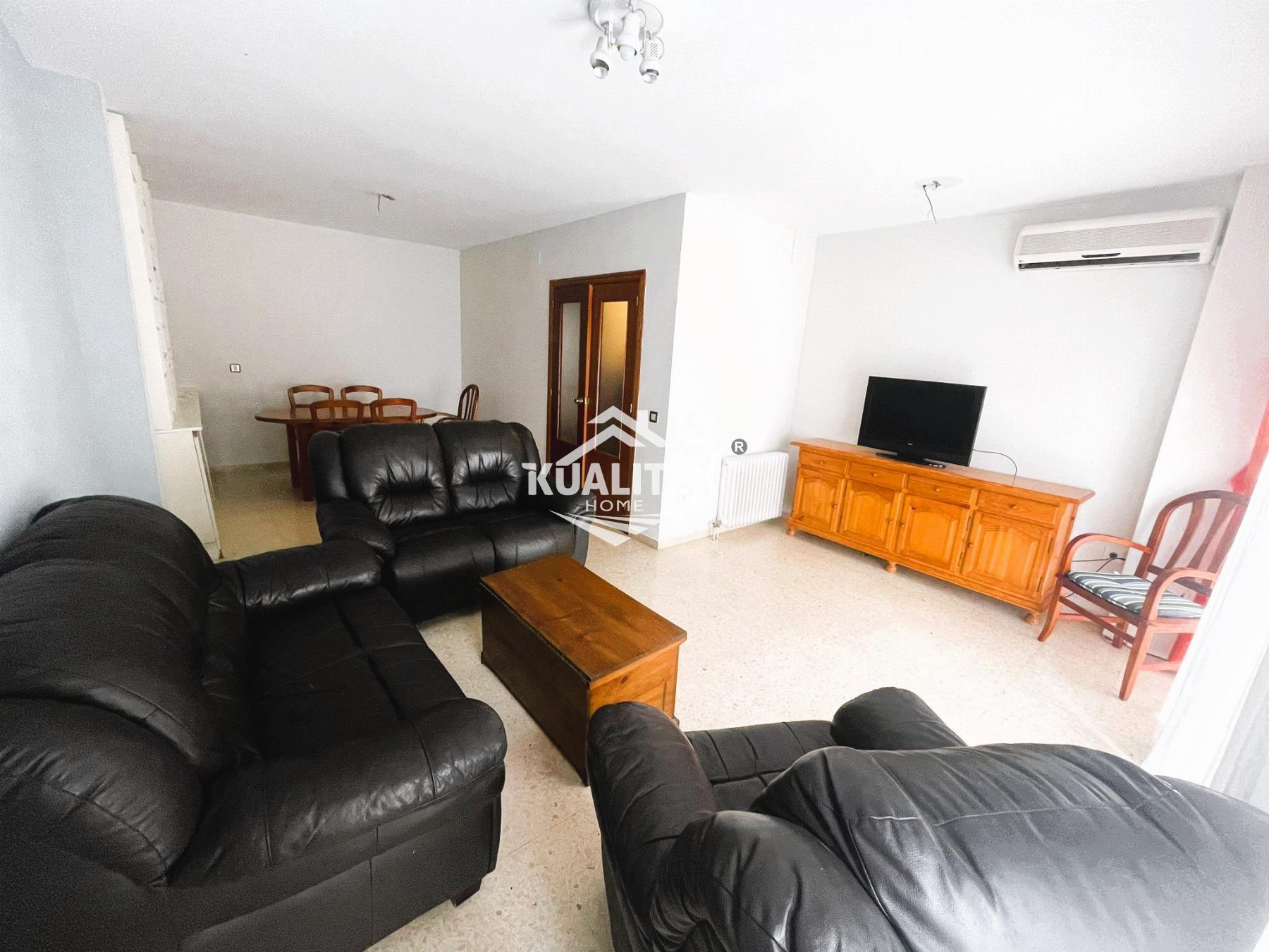 For sale of flat in Cáceres