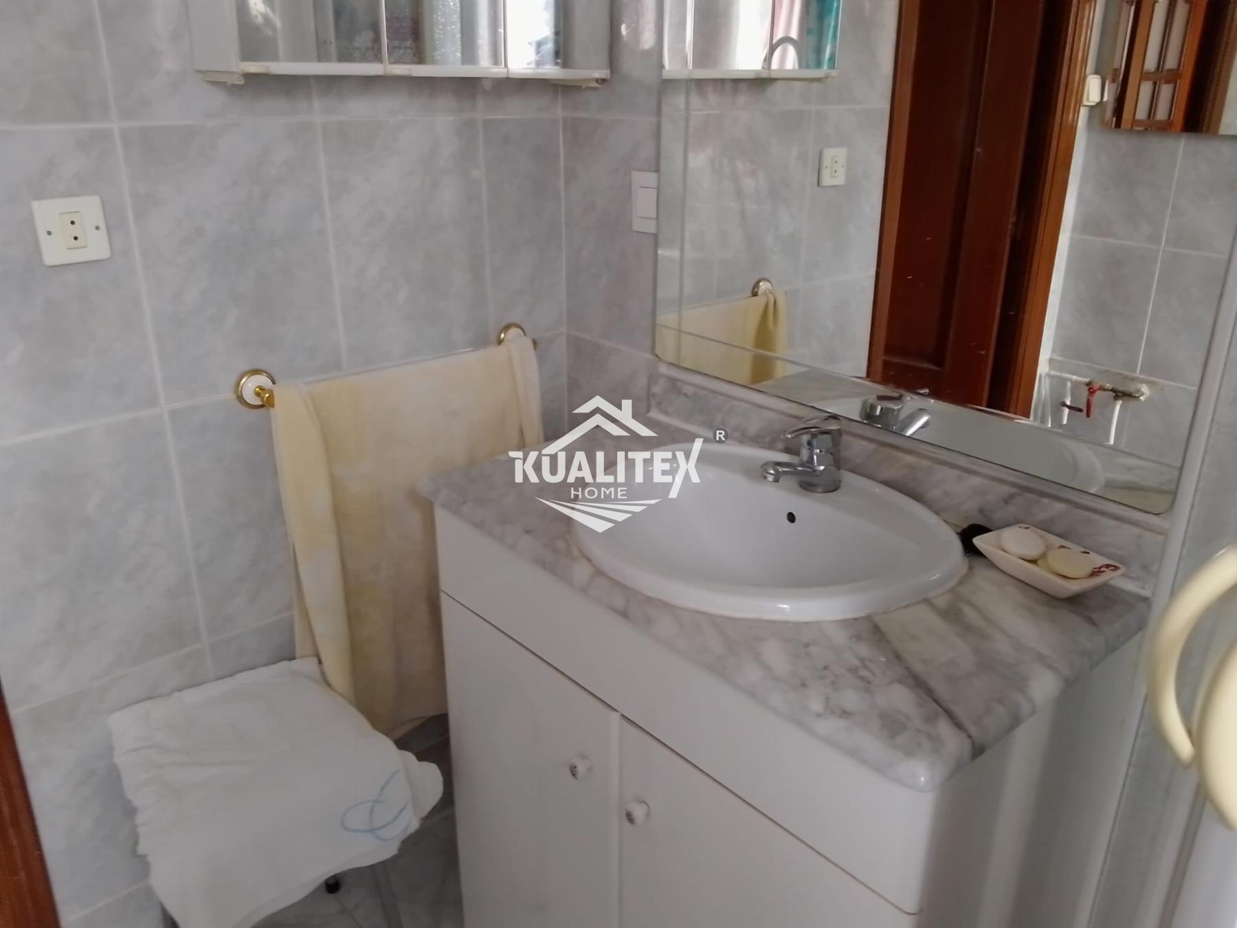 For sale of flat in Cáceres