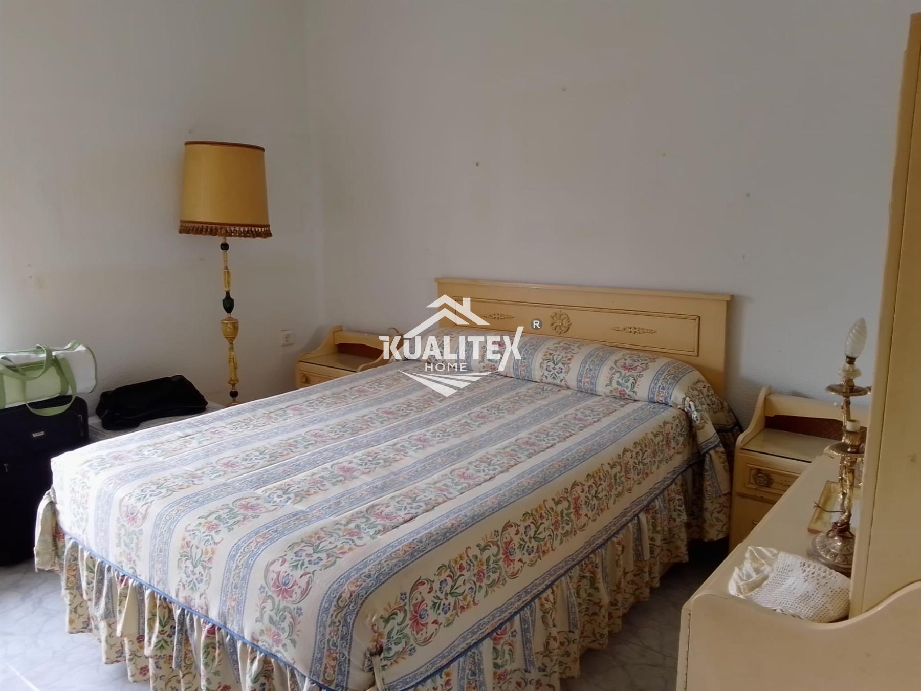 For sale of flat in Cáceres