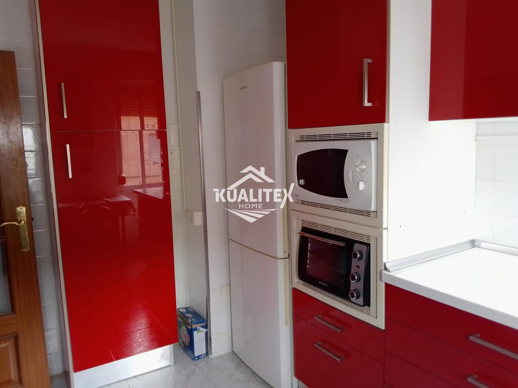 For sale of flat in Cáceres