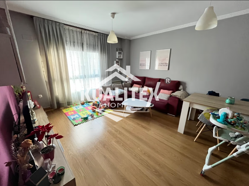 Venda de apartamento em Cáceres