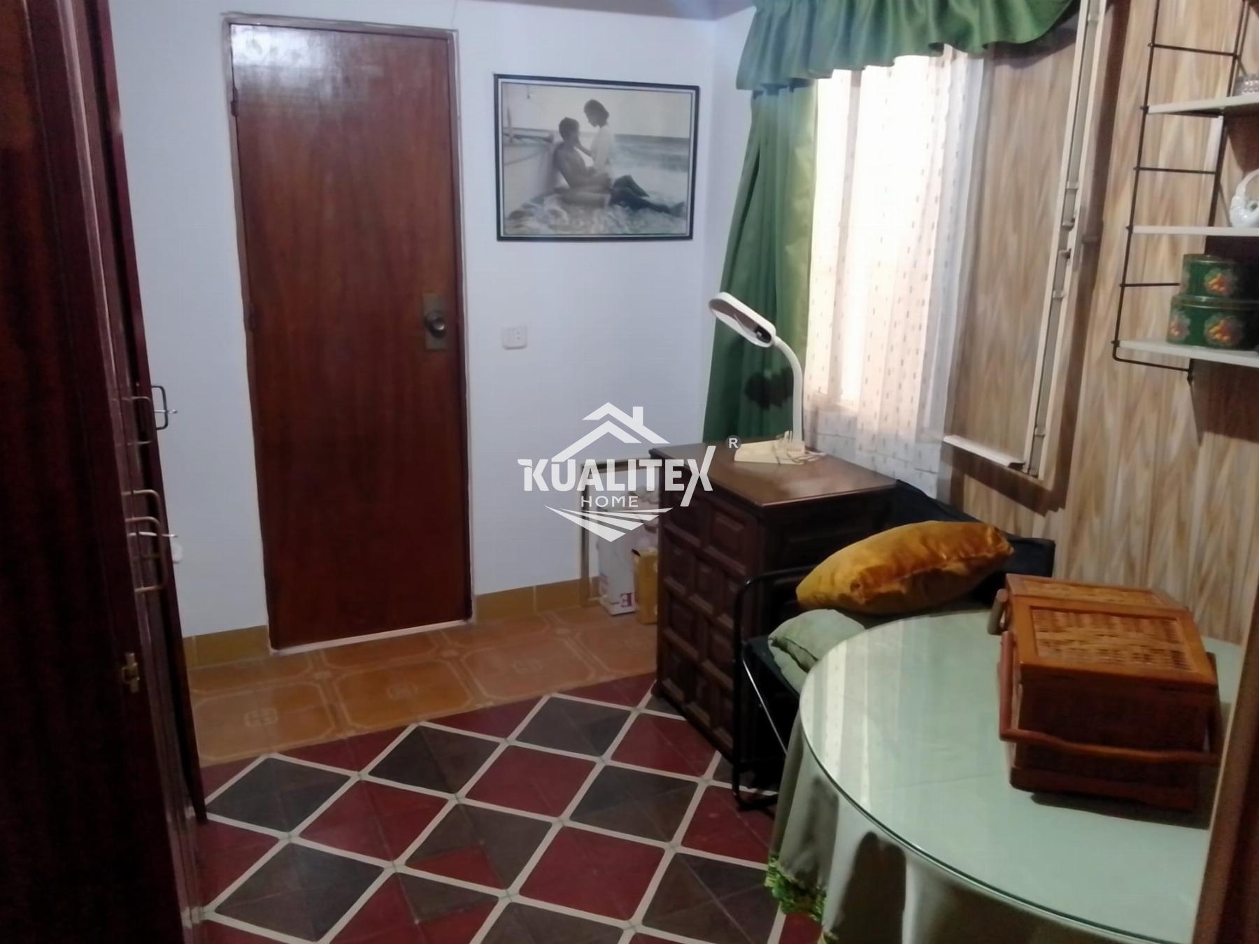 Venda de casa em Cáceres
