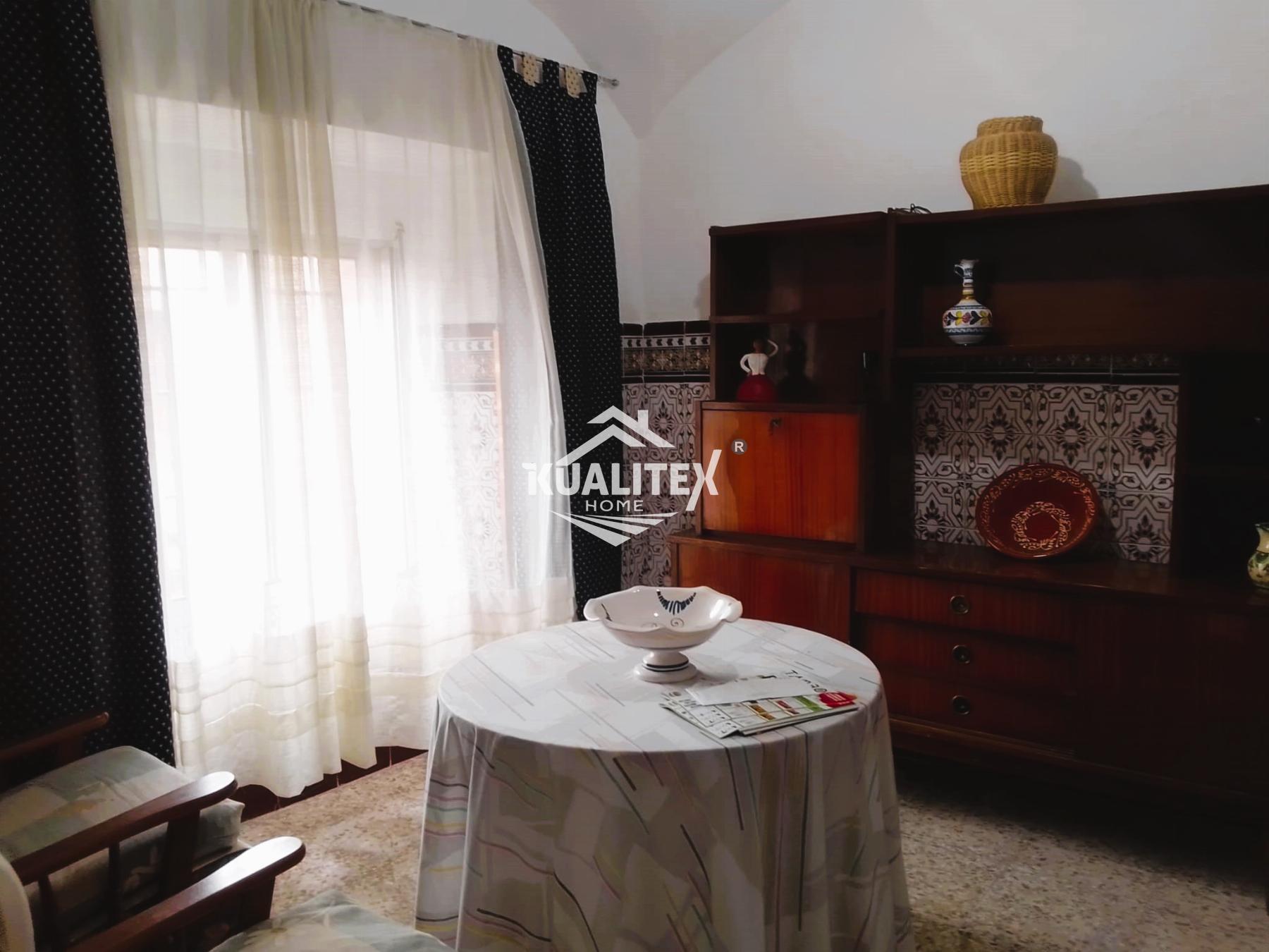 Venda de casa em Cáceres