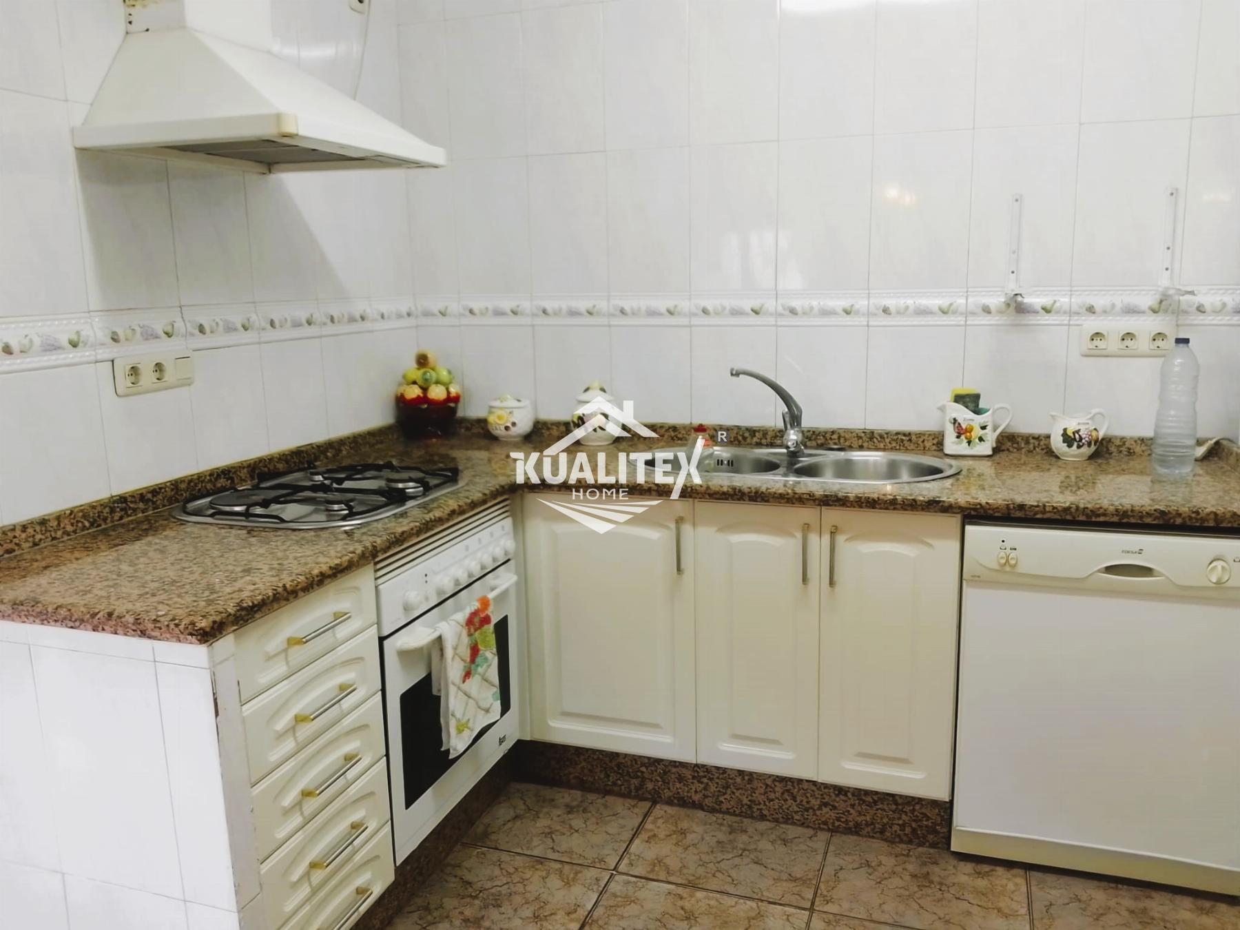 Venda de casa em Cáceres