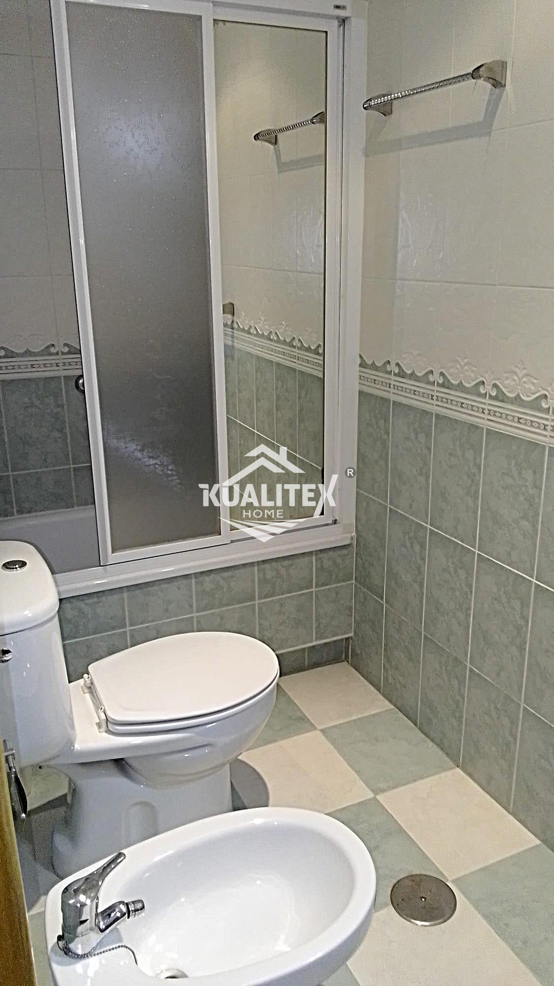 For sale of duplex in Cáceres