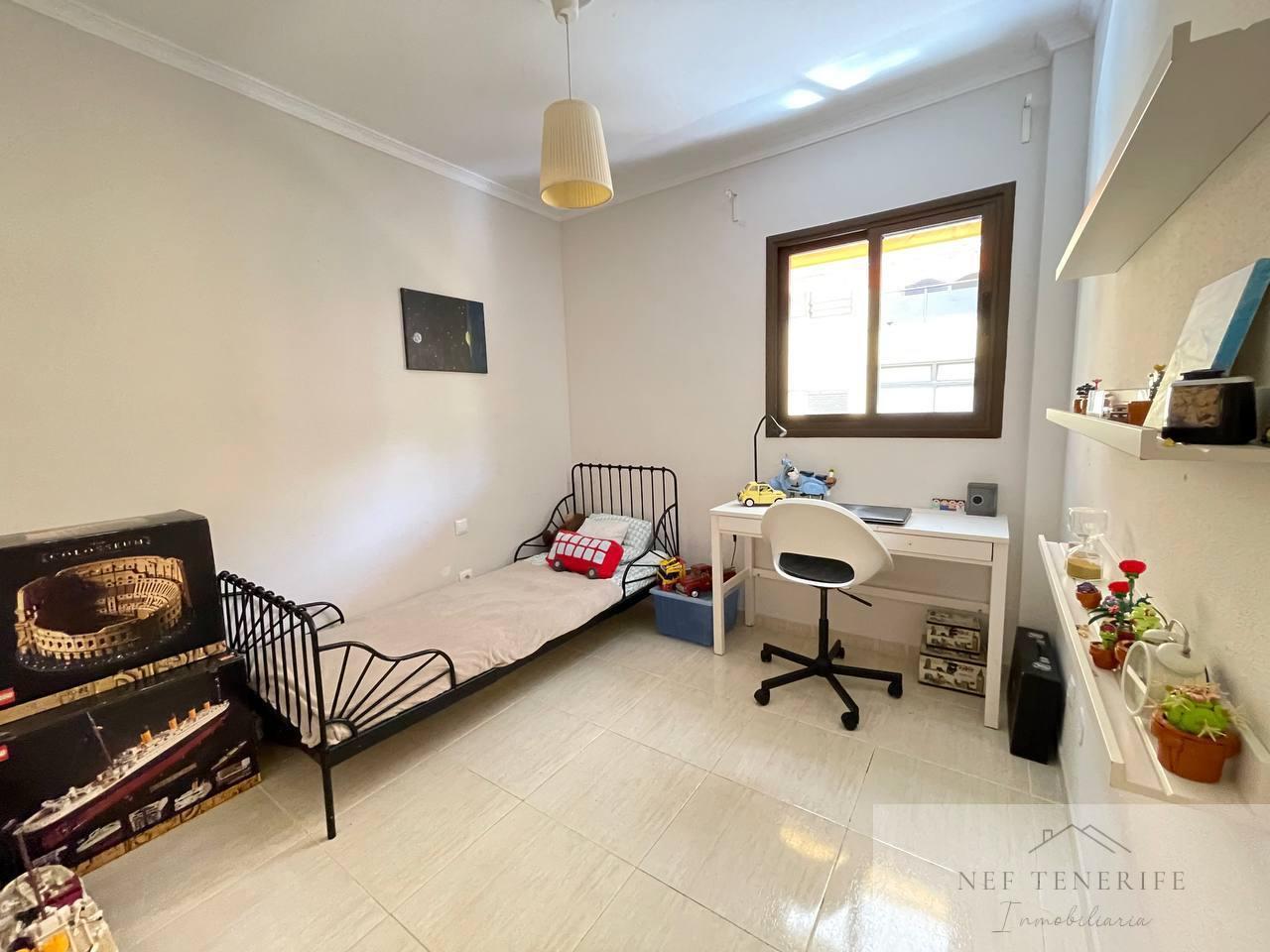 Venta de apartamento en Arona