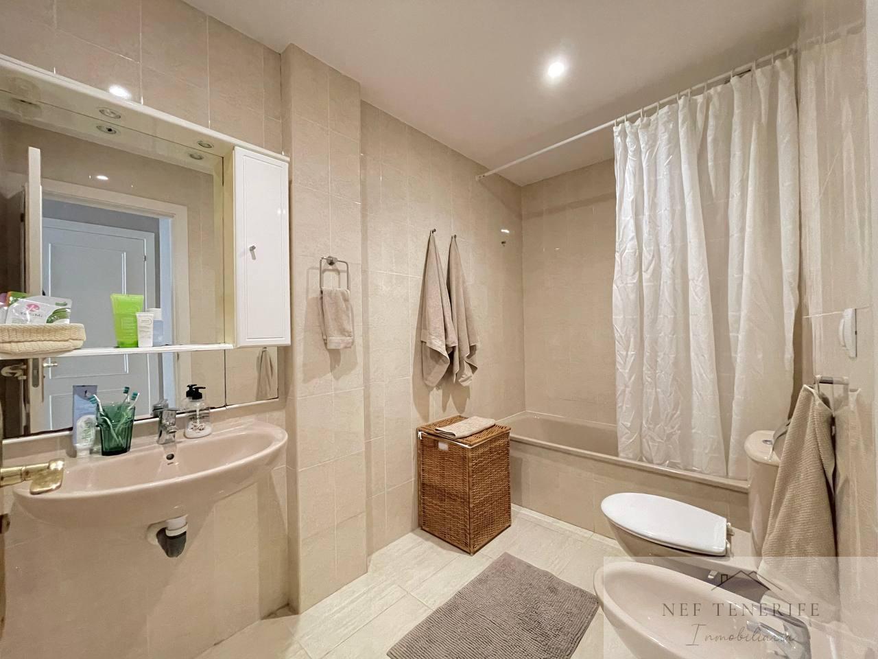 Venta de apartamento en Arona