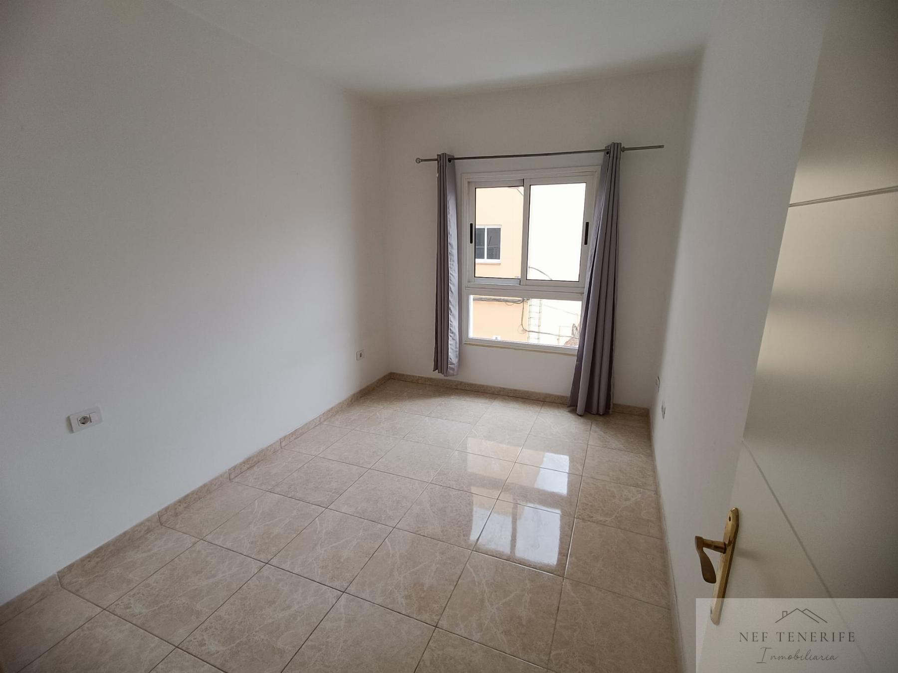 Venta de apartamento en Arona