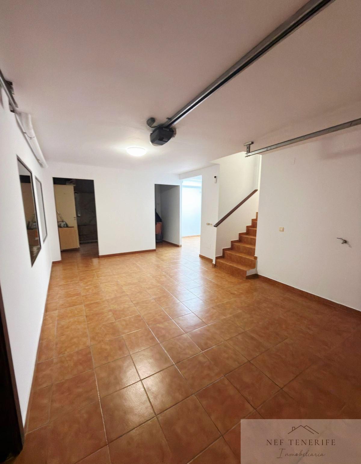 Venta de chalet en Granadilla de Abona