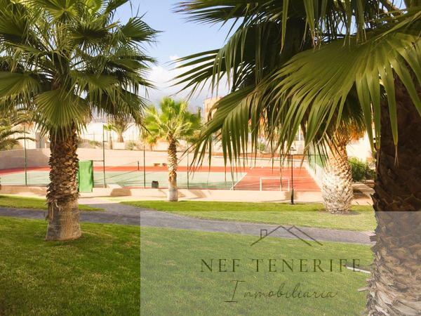 Venta de chalet en Granadilla de Abona