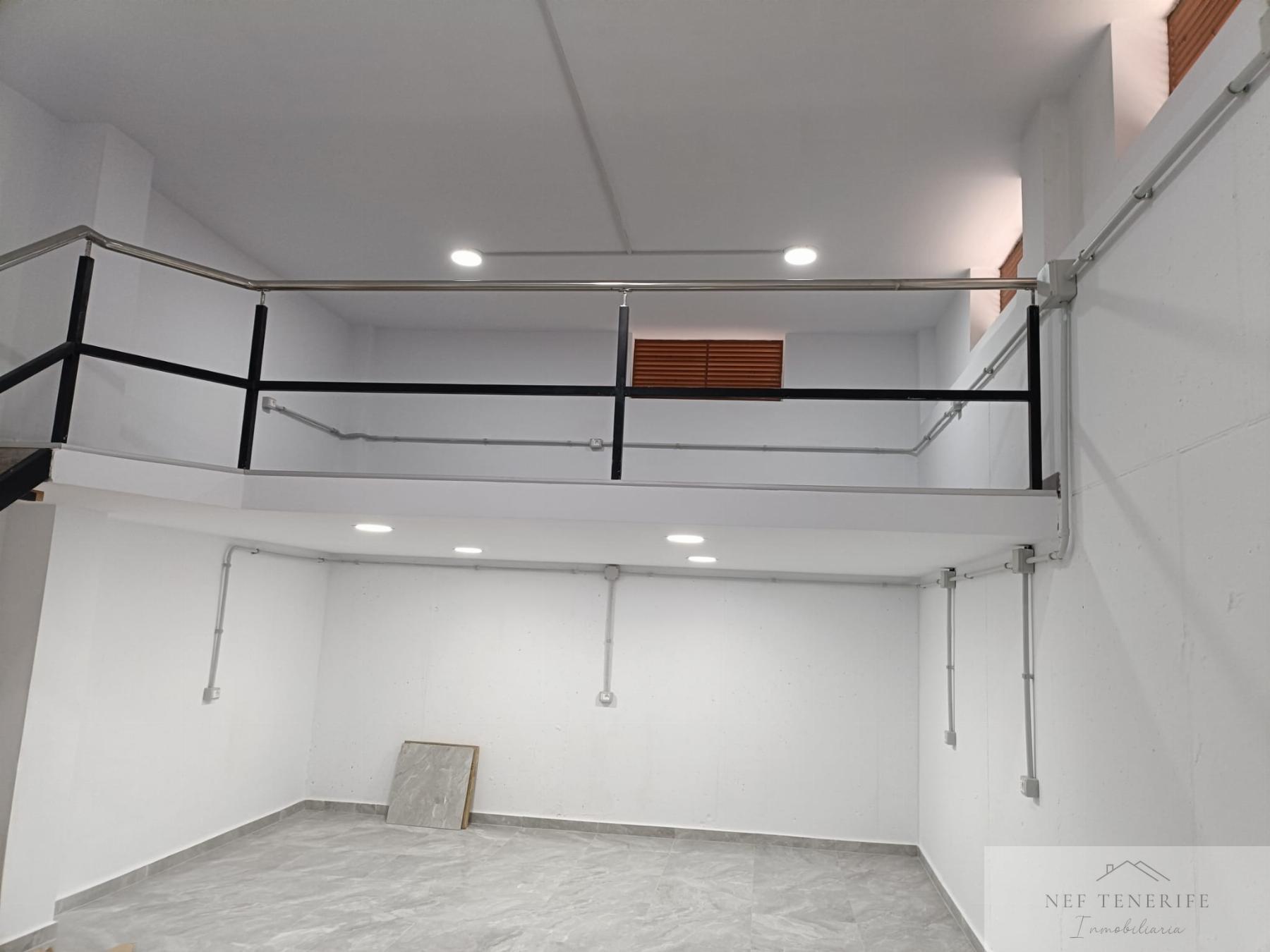 Venta de local en San Isidro de Abona