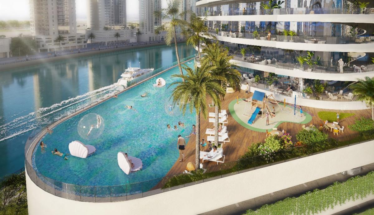 Swimming pool