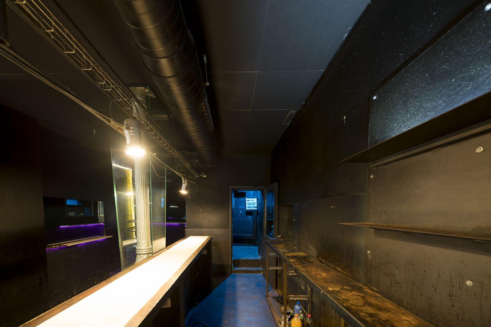 For sale of premises in Madrid