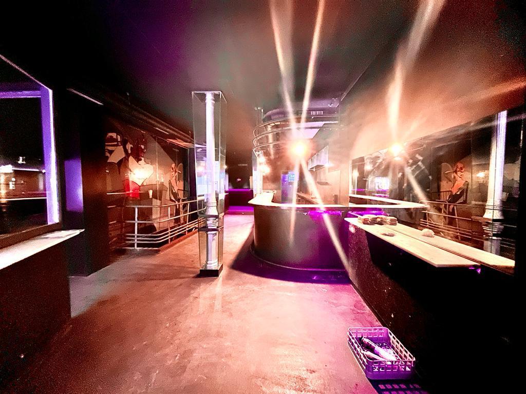 For sale of premises in Madrid