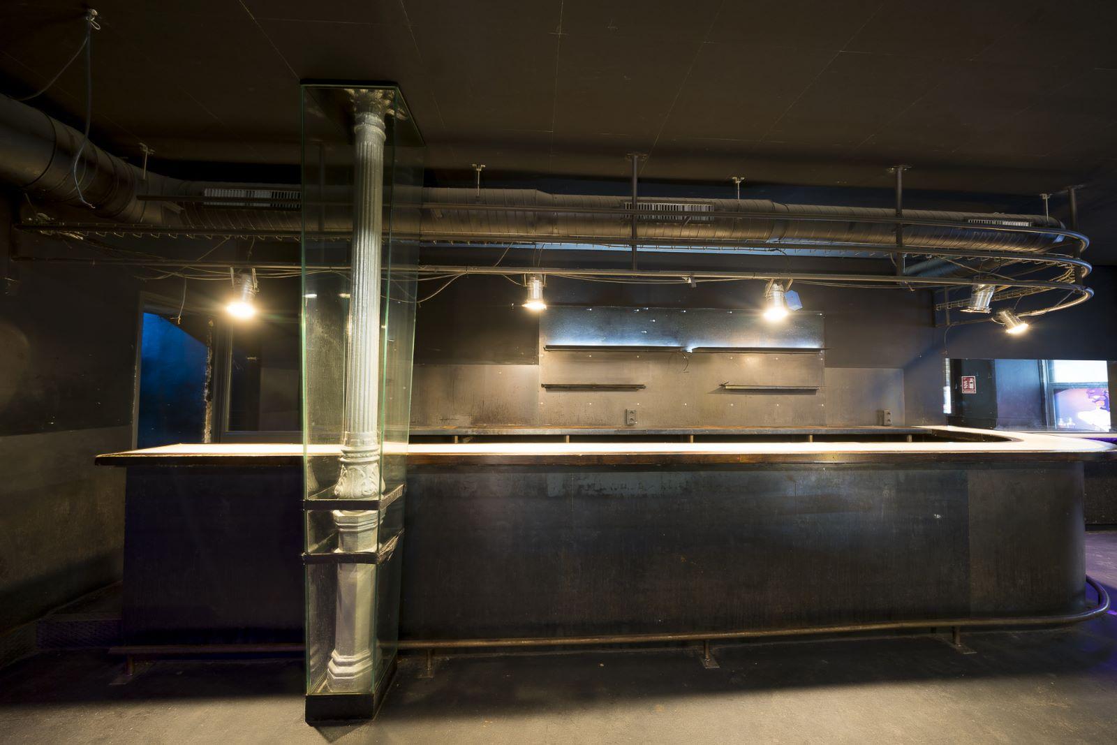 For sale of premises in Madrid