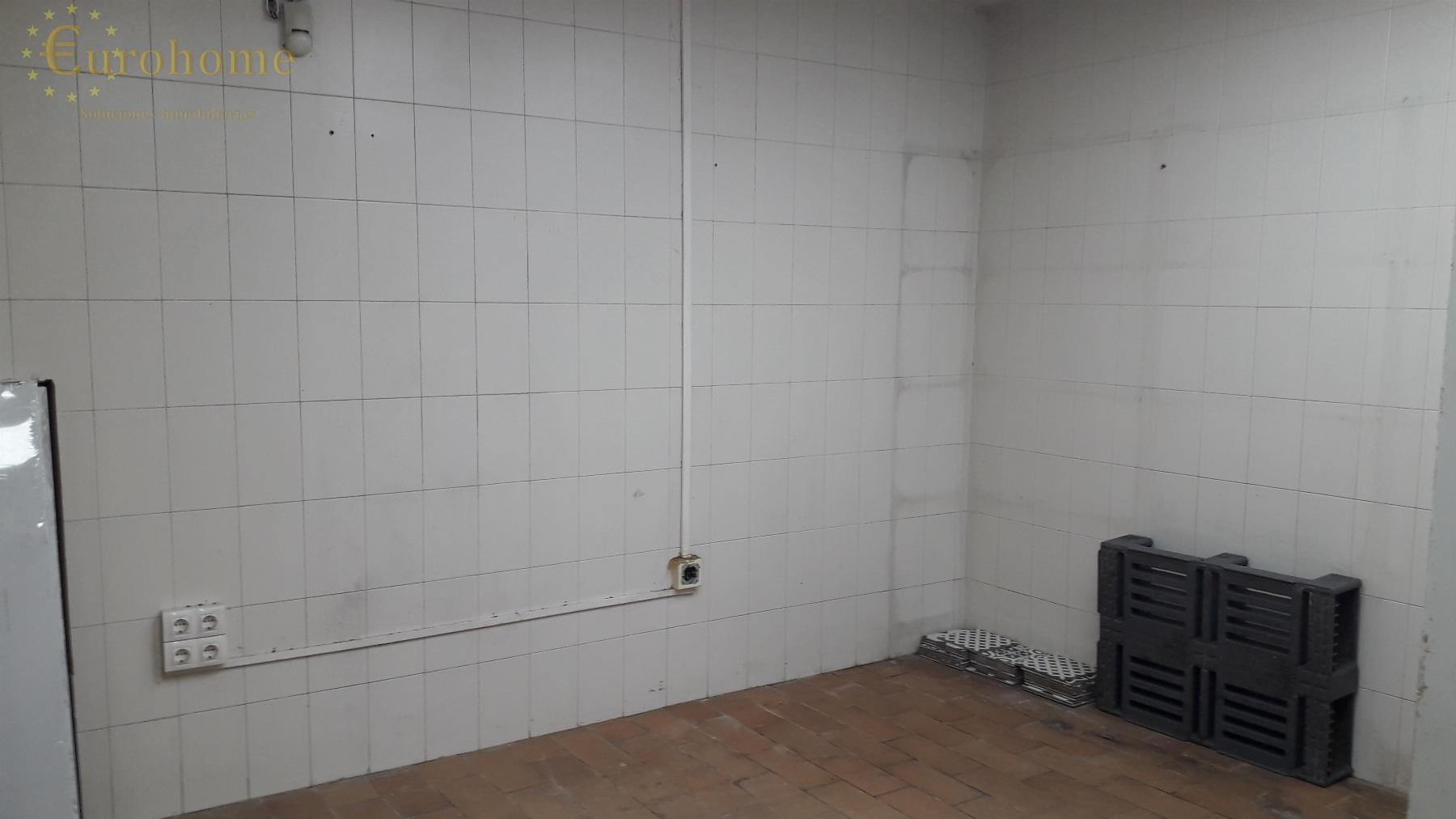 Venta de local comercial en Madrid