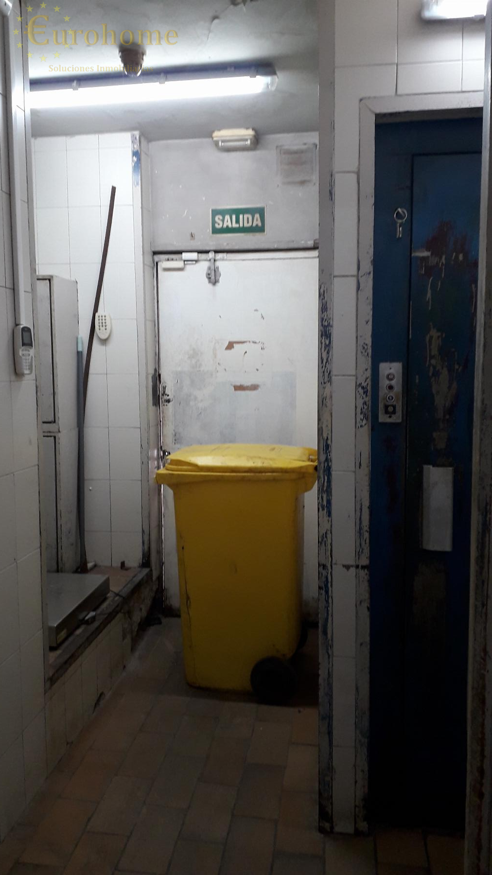 Venta de local comercial en Madrid