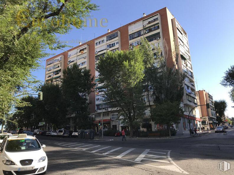 For sale of commercial in Madrid