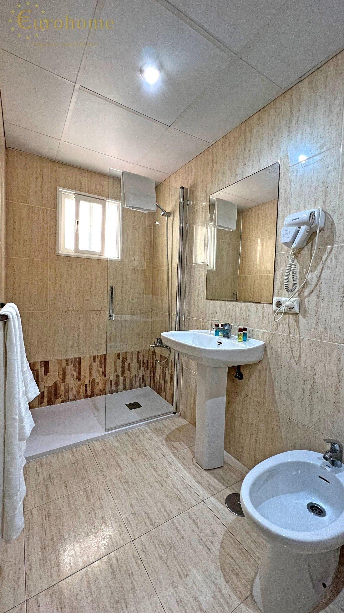 For sale of hotel in Fuengirola