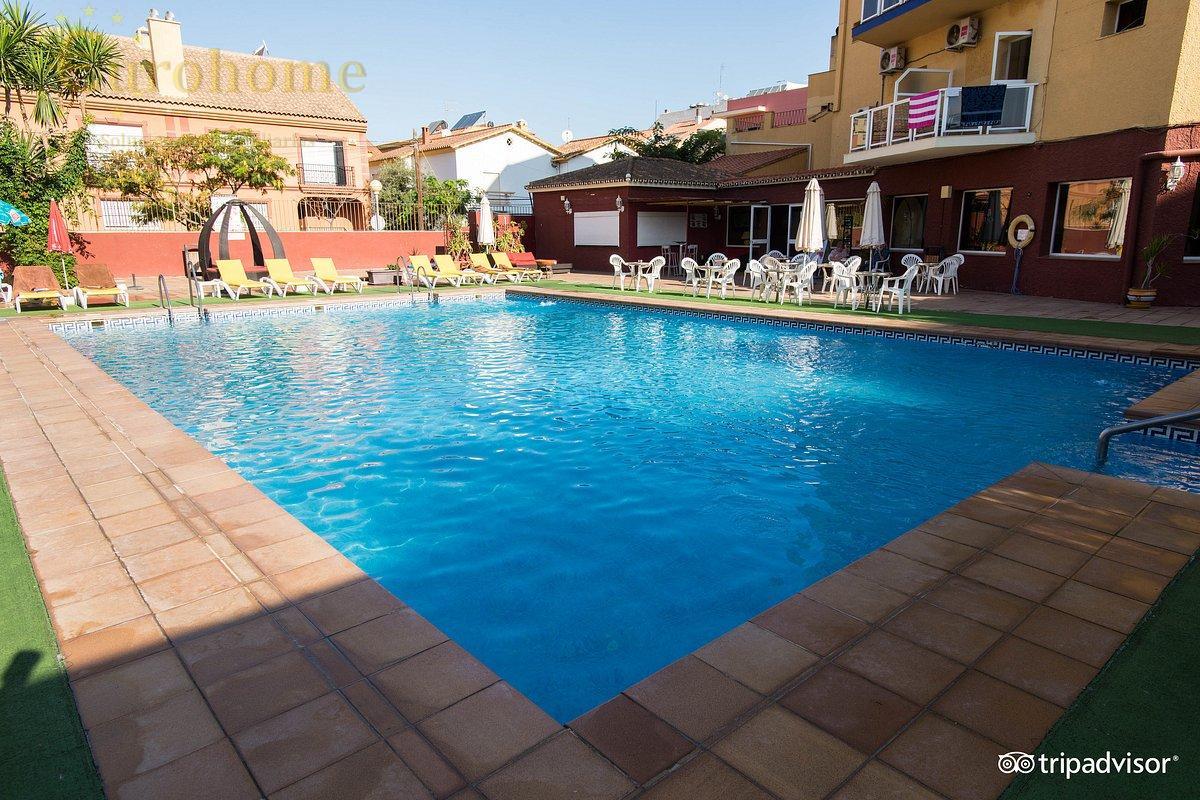 For sale of hotel in Fuengirola