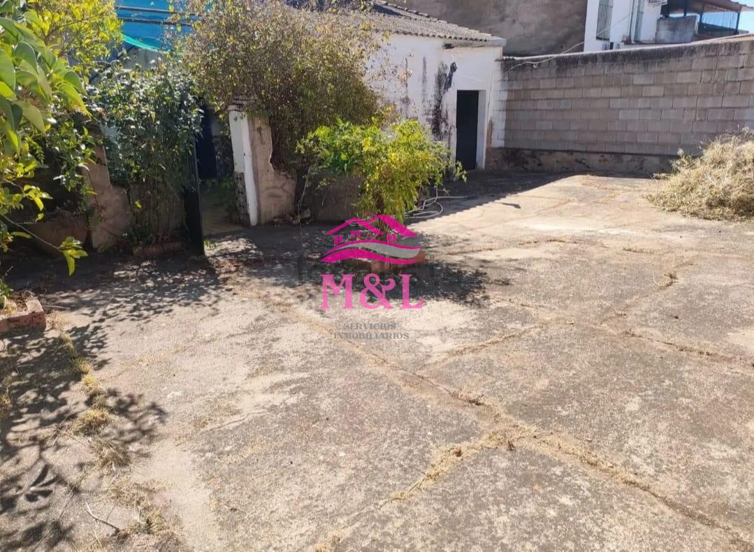 Venta de casa en Mirandilla