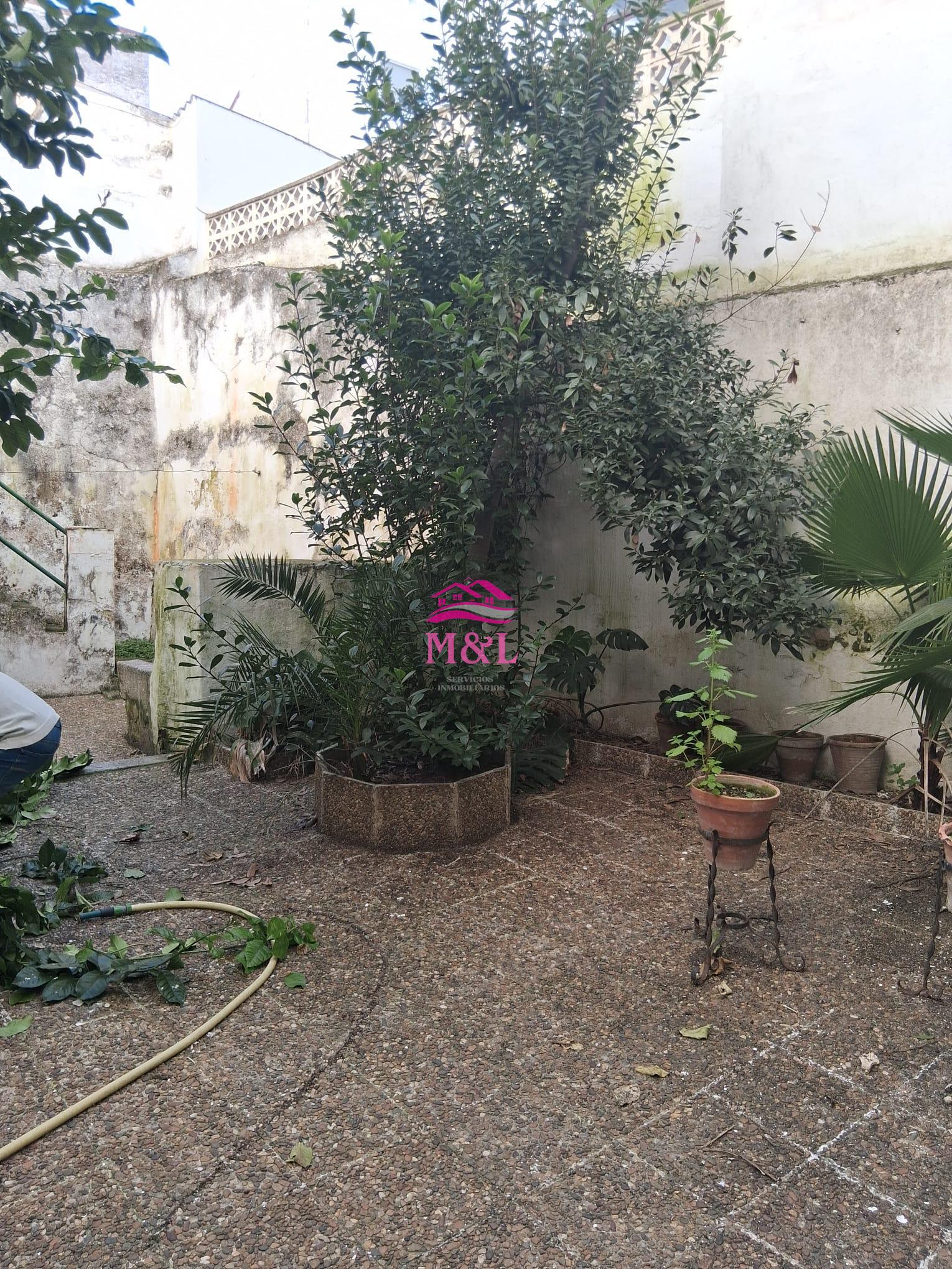 For sale of building in Mérida