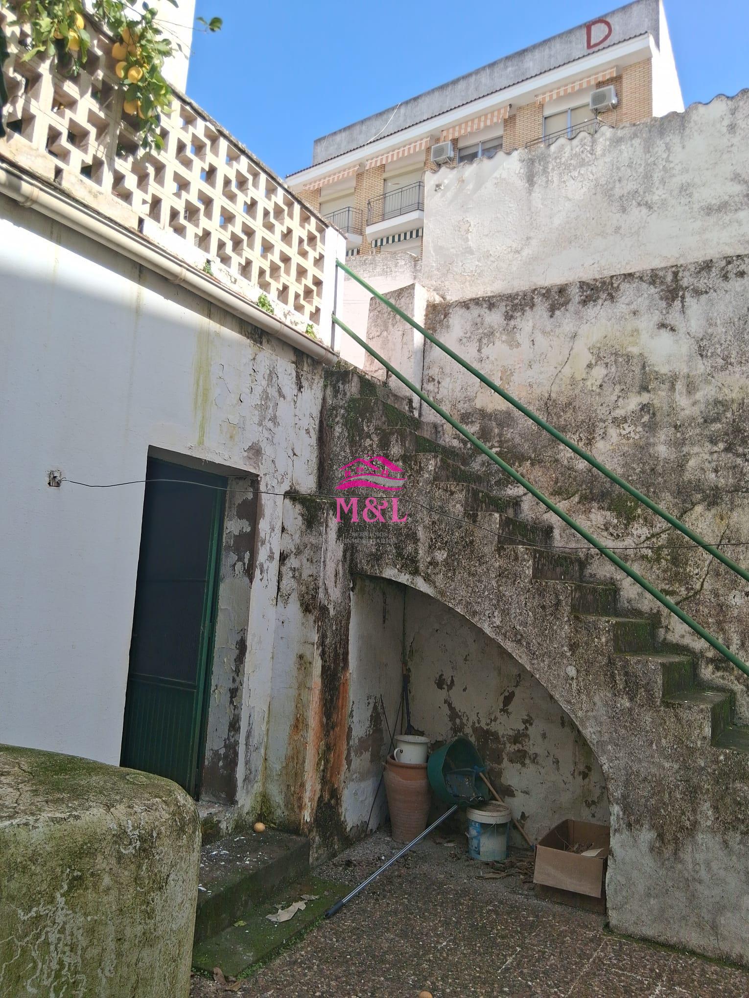 For sale of building in Mérida