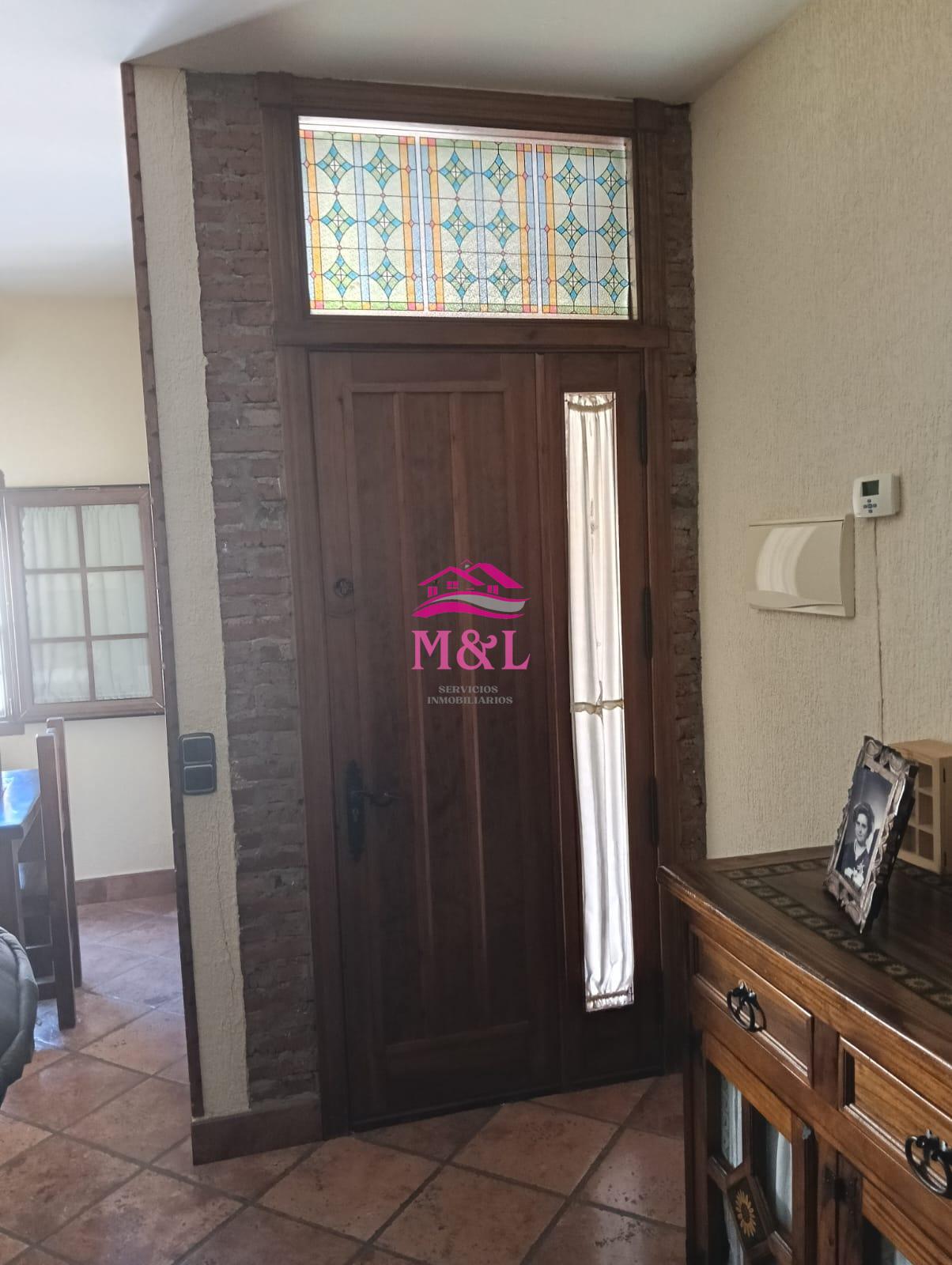 Venta de casa en Esparragalejo