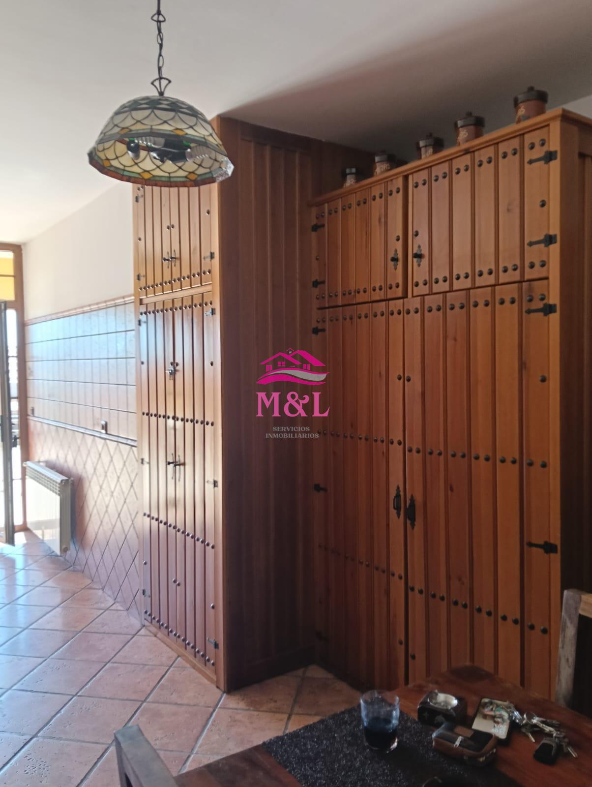 Venta de casa en Esparragalejo