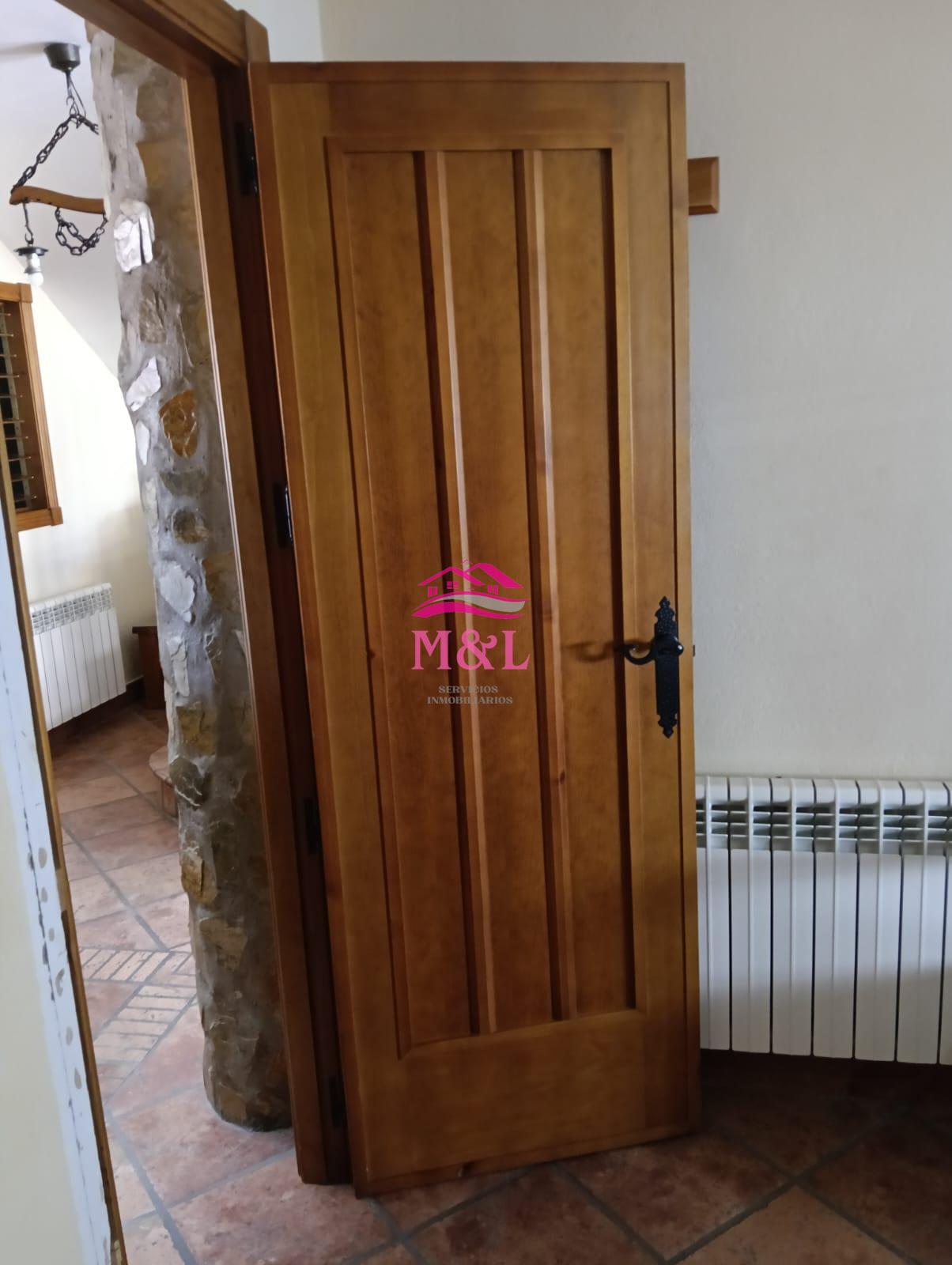 Venta de casa en Esparragalejo
