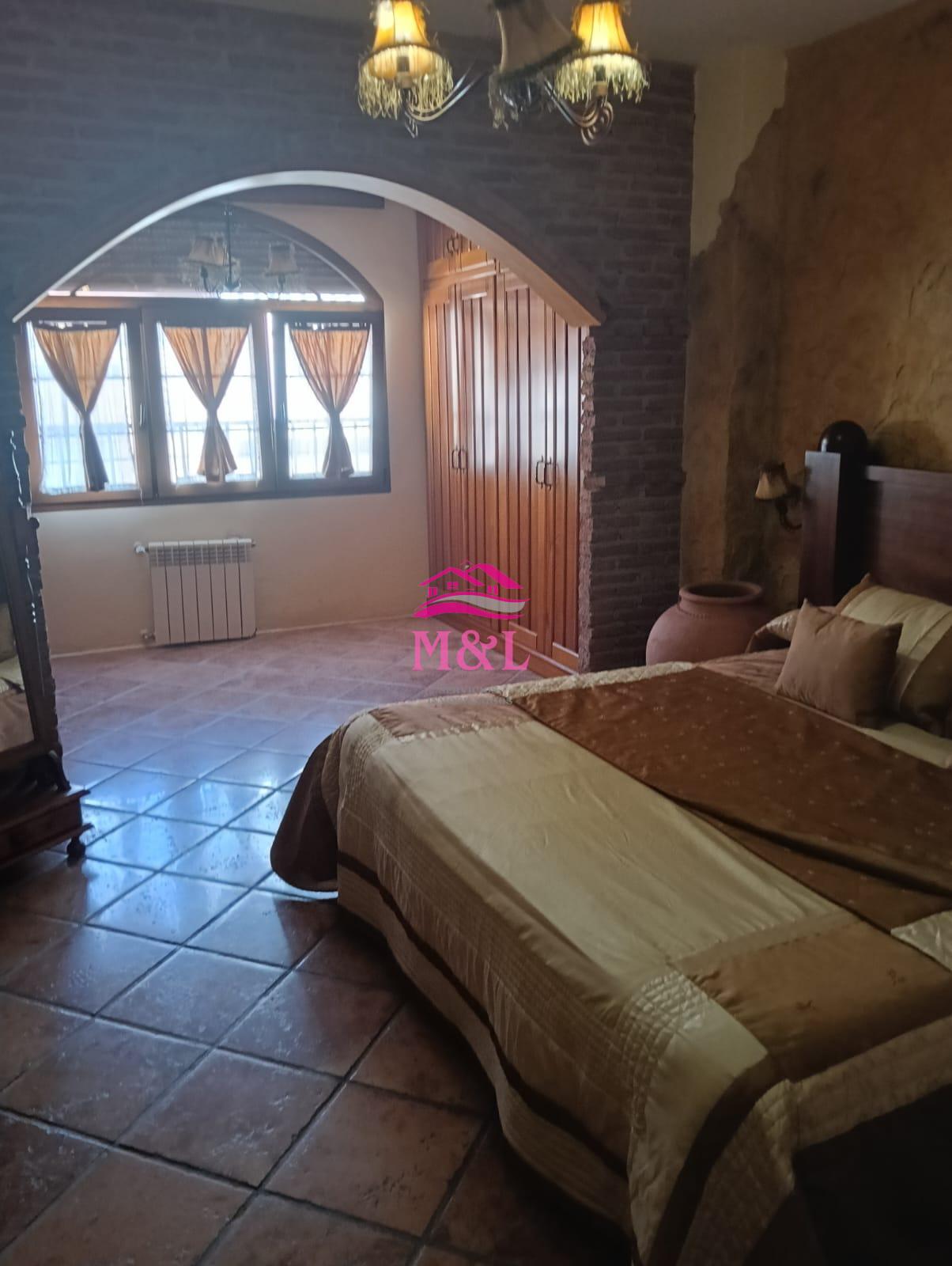 Venta de casa en Esparragalejo