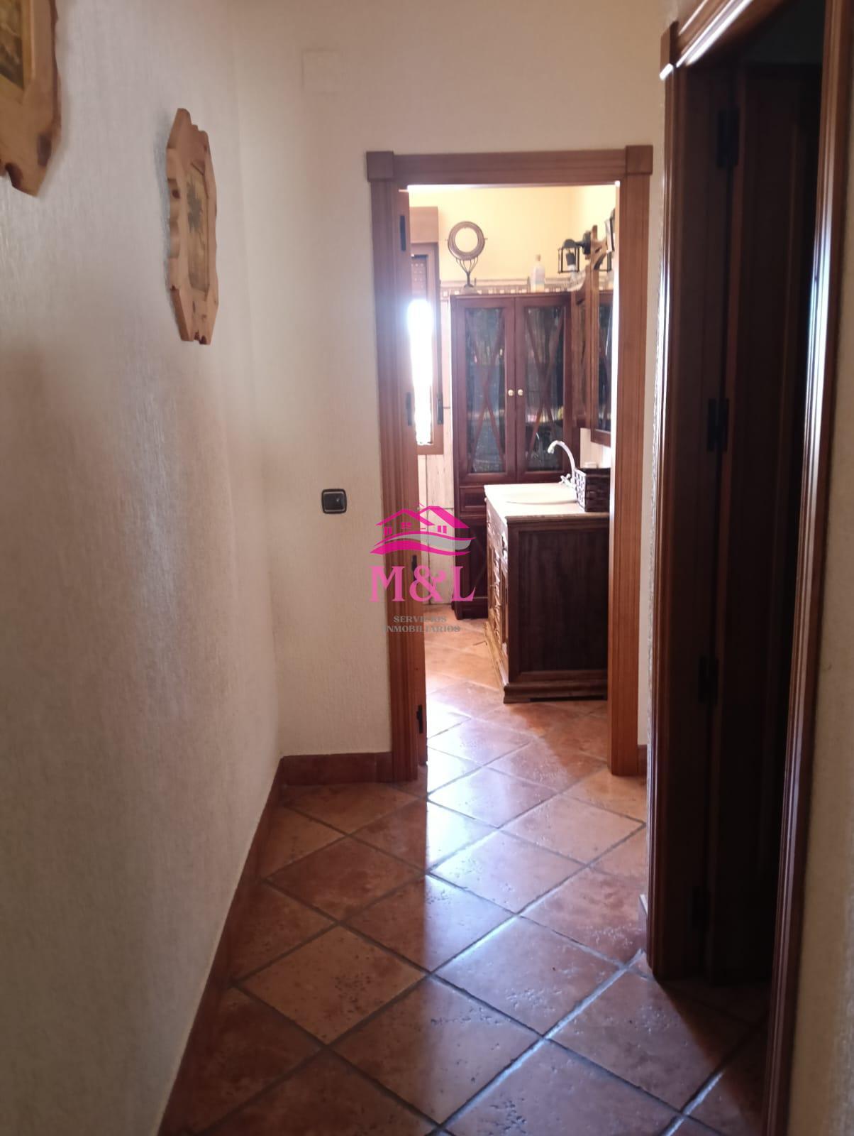 Venta de casa en Esparragalejo