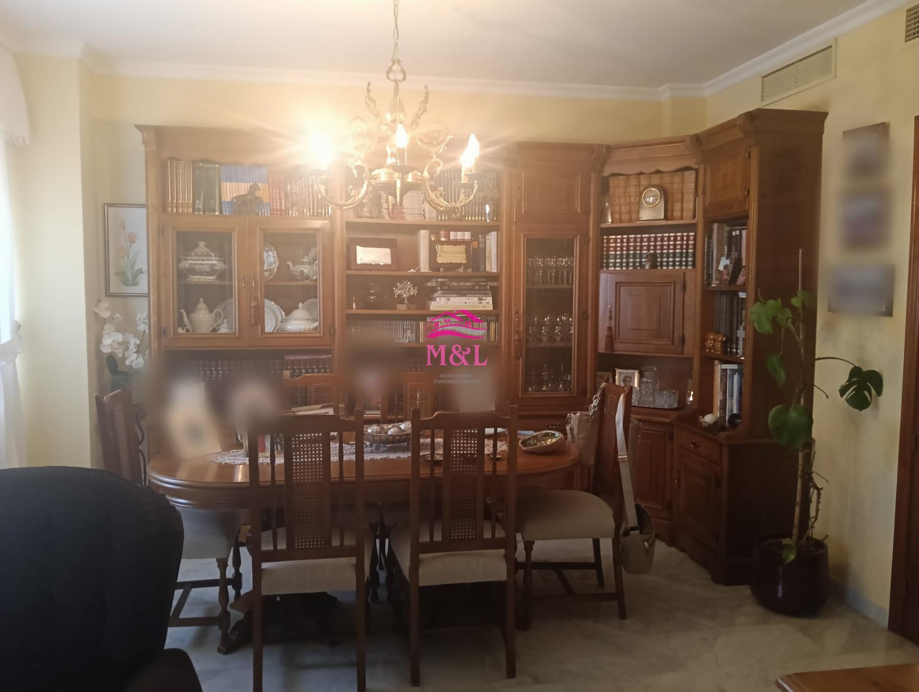 For sale of chalet in Mérida
