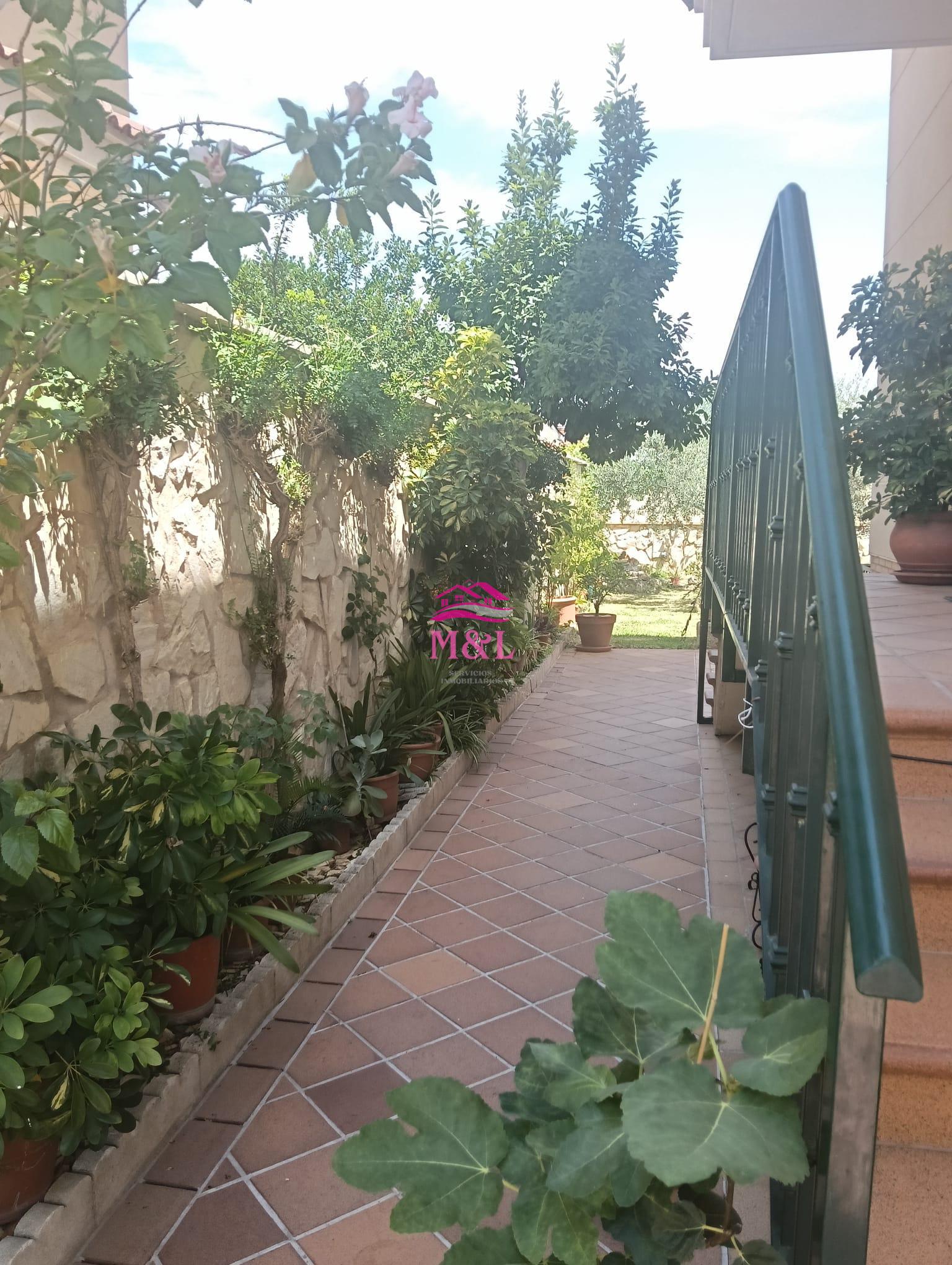 For sale of chalet in Mérida