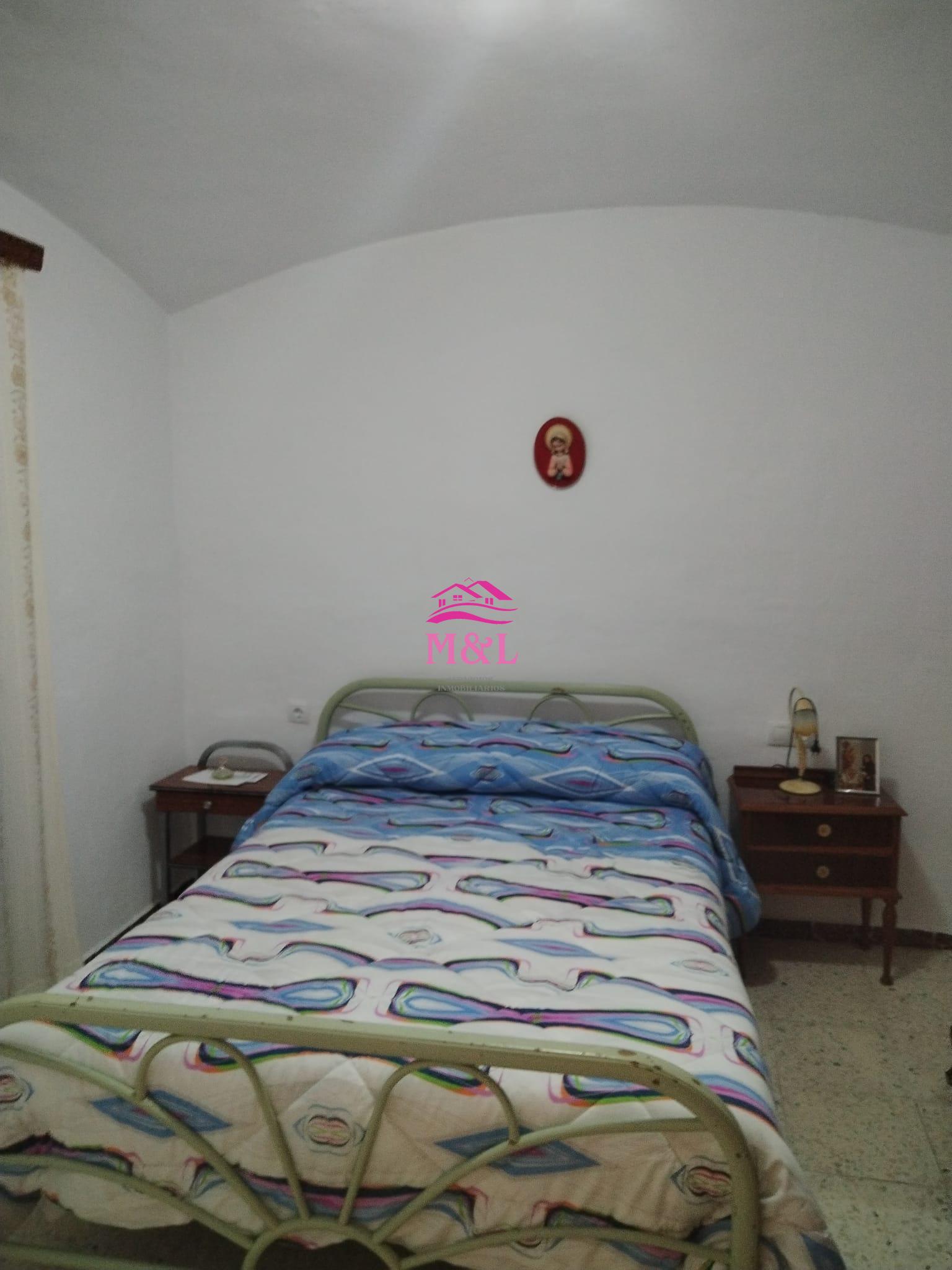 Venta de casa en Esparragalejo