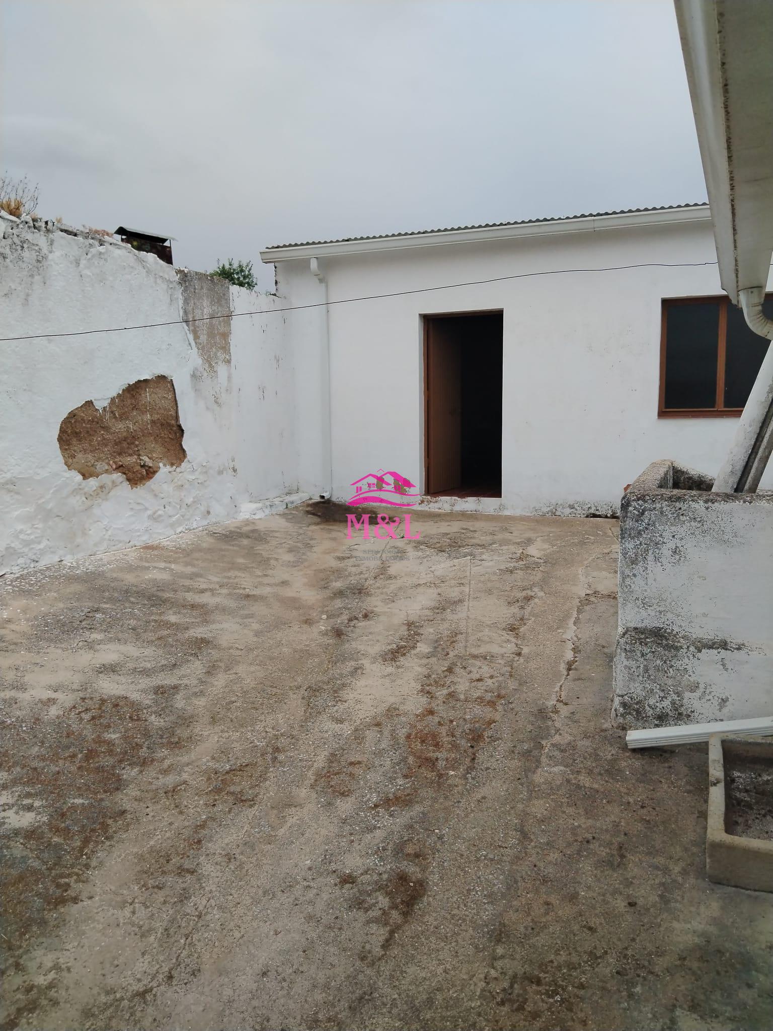 Venta de casa en Esparragalejo
