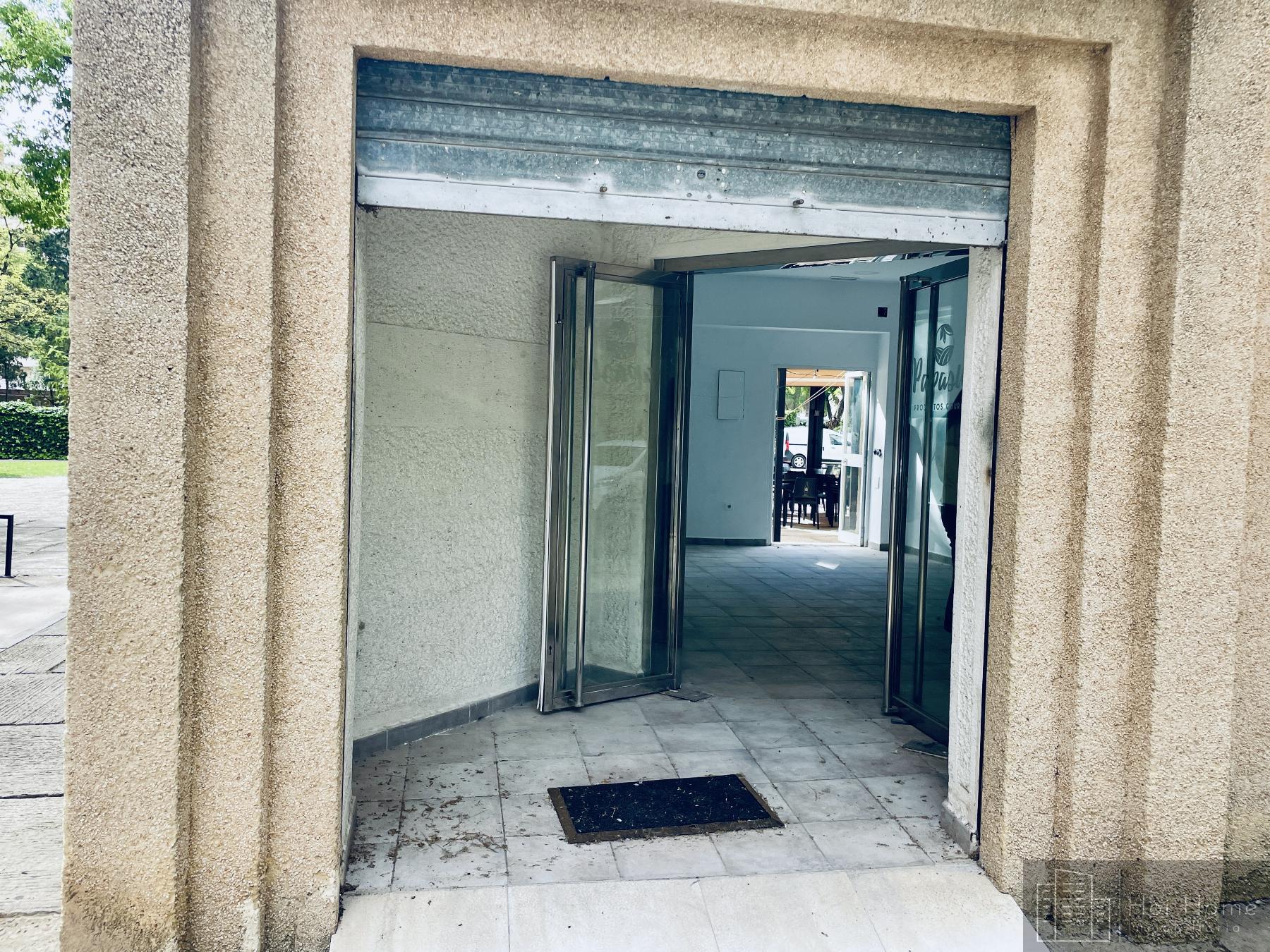 For sale of commercial in Jerez de la Frontera