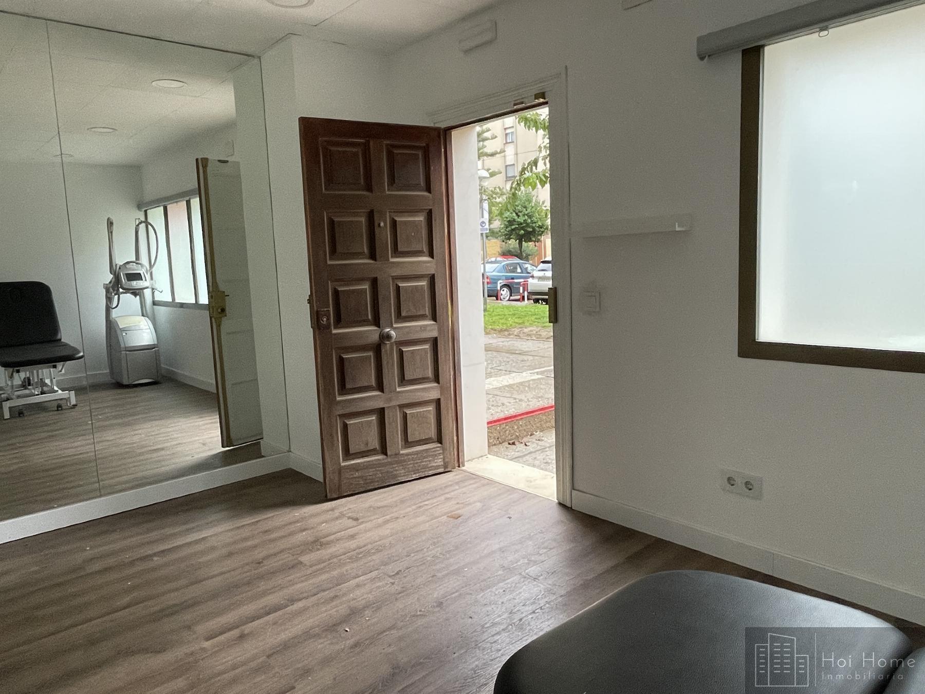 For sale of commercial in Jerez de la Frontera