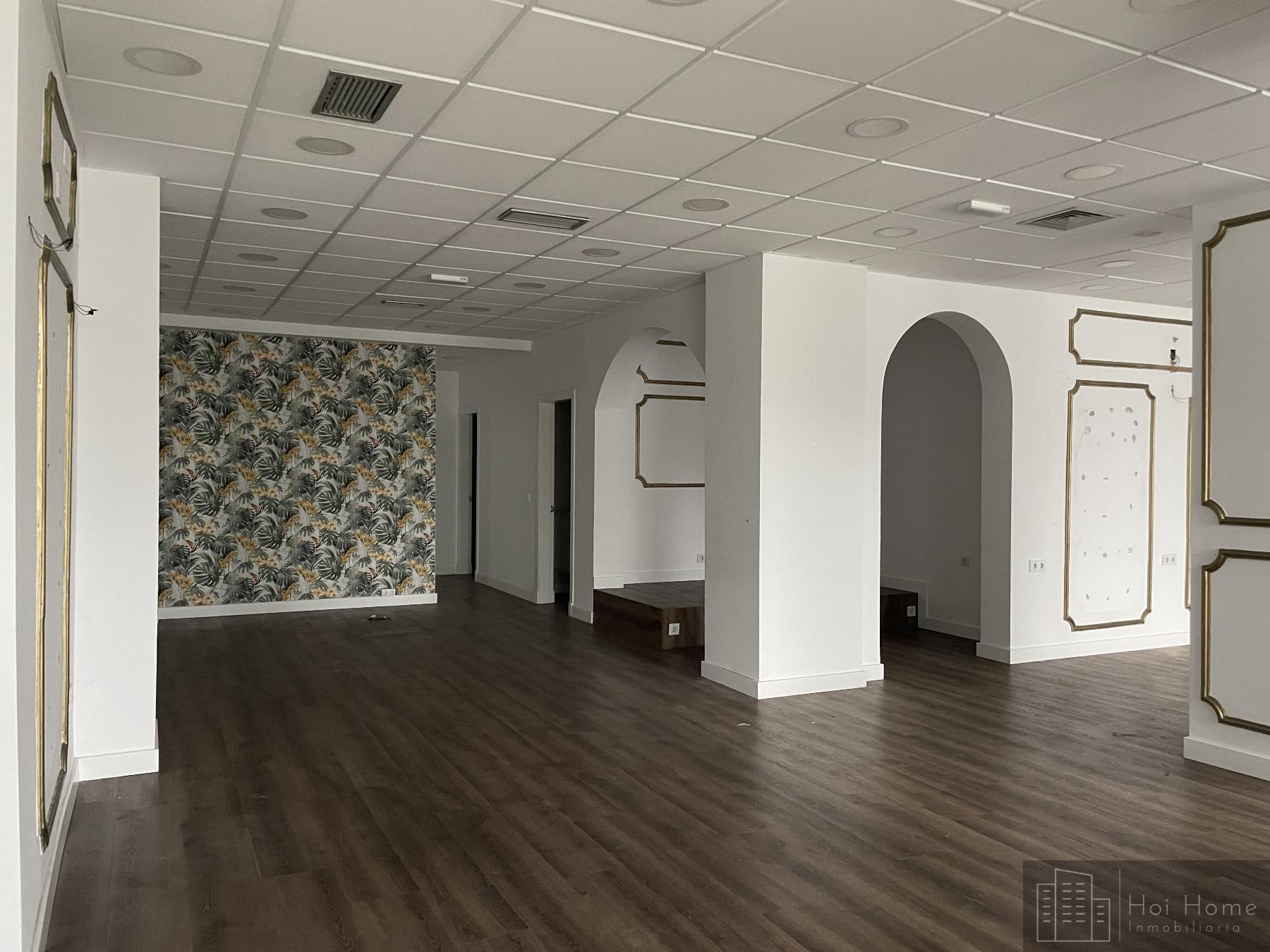 For sale of commercial in Jerez de la Frontera