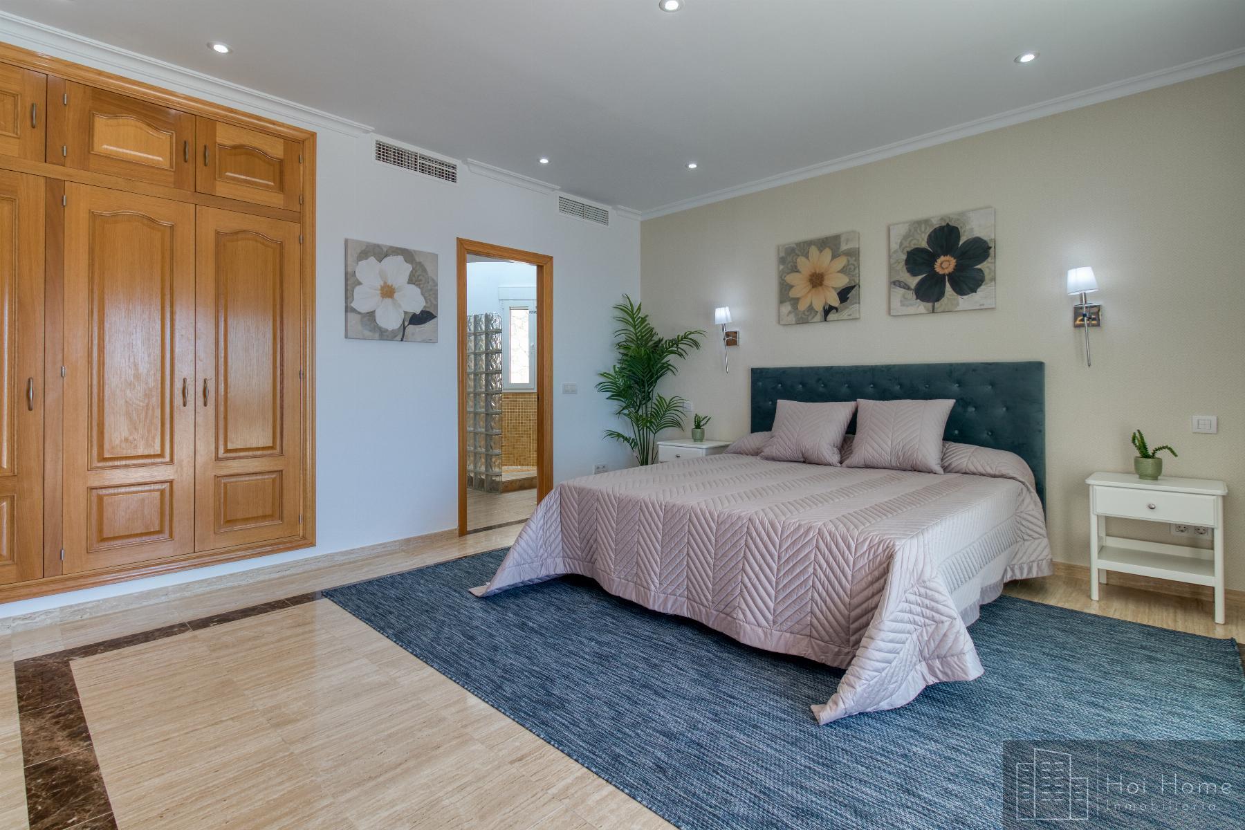 Main bedroom