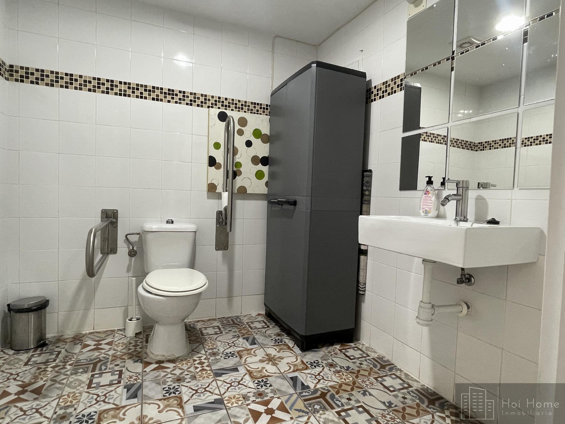 For rent of commercial in Jerez de la Frontera