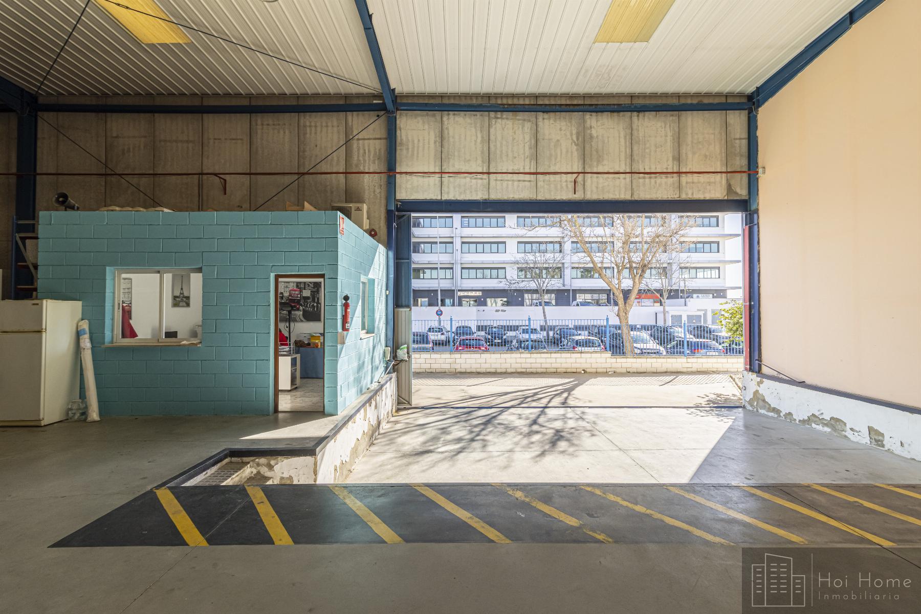 Venta de nave industrial en Jerez de la Frontera