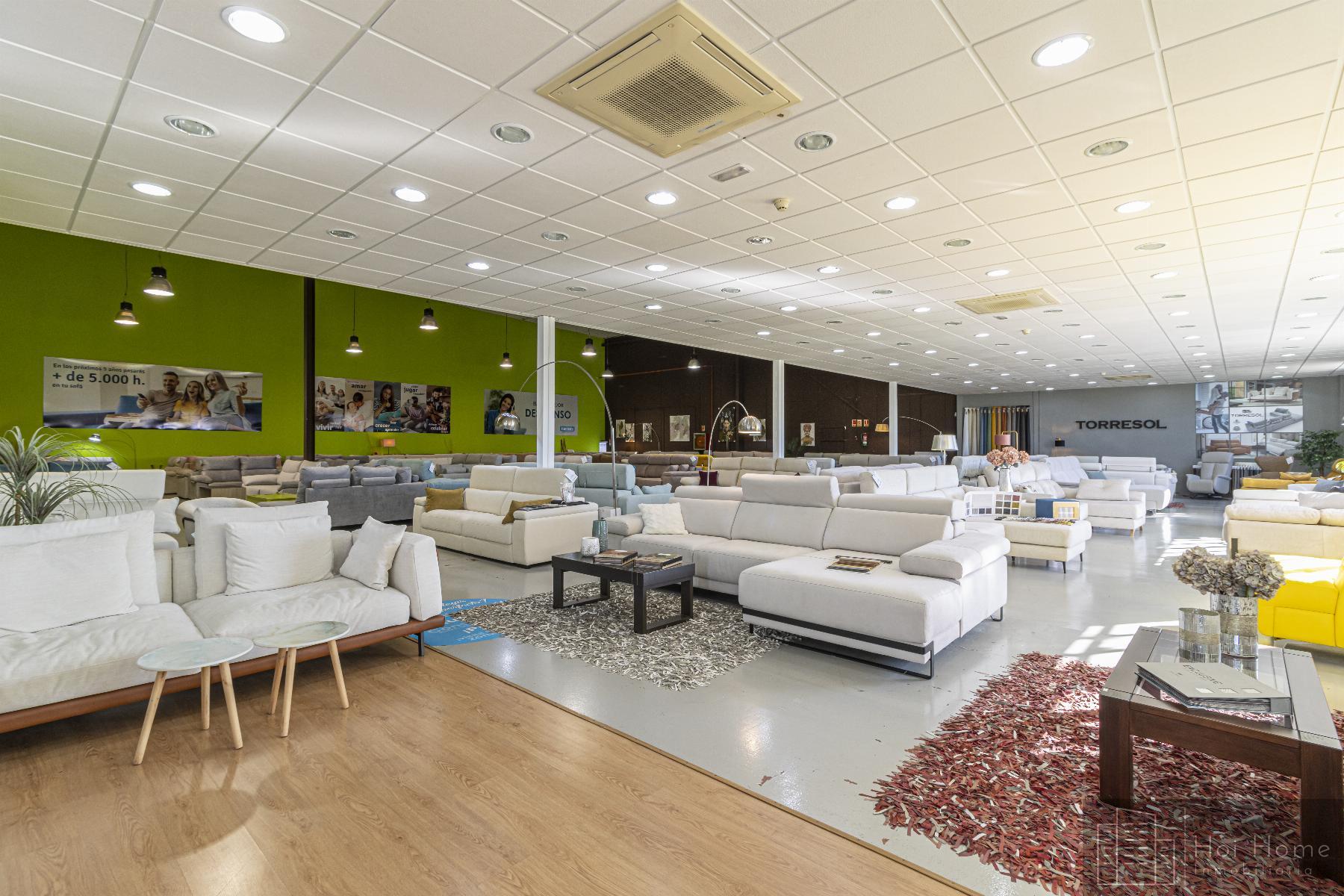 Venta de nave industrial en Jerez de la Frontera