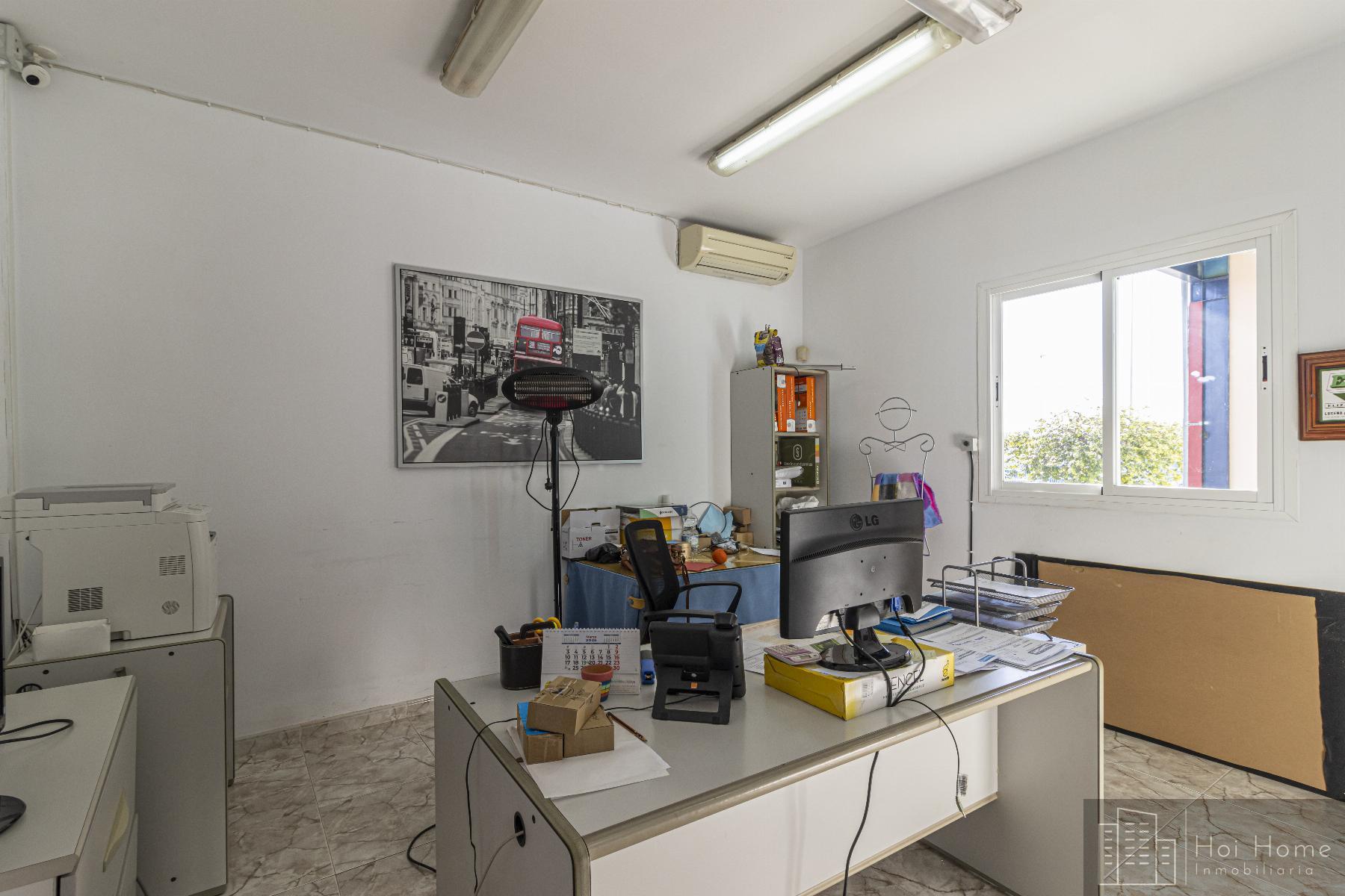 Venta de nave industrial en Jerez de la Frontera