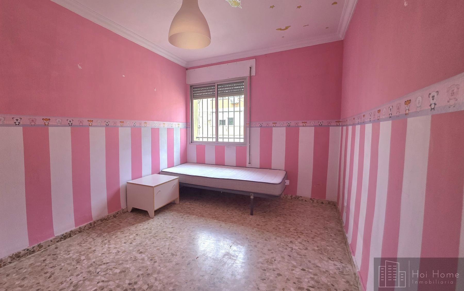 For sale of flat in Jerez de la Frontera